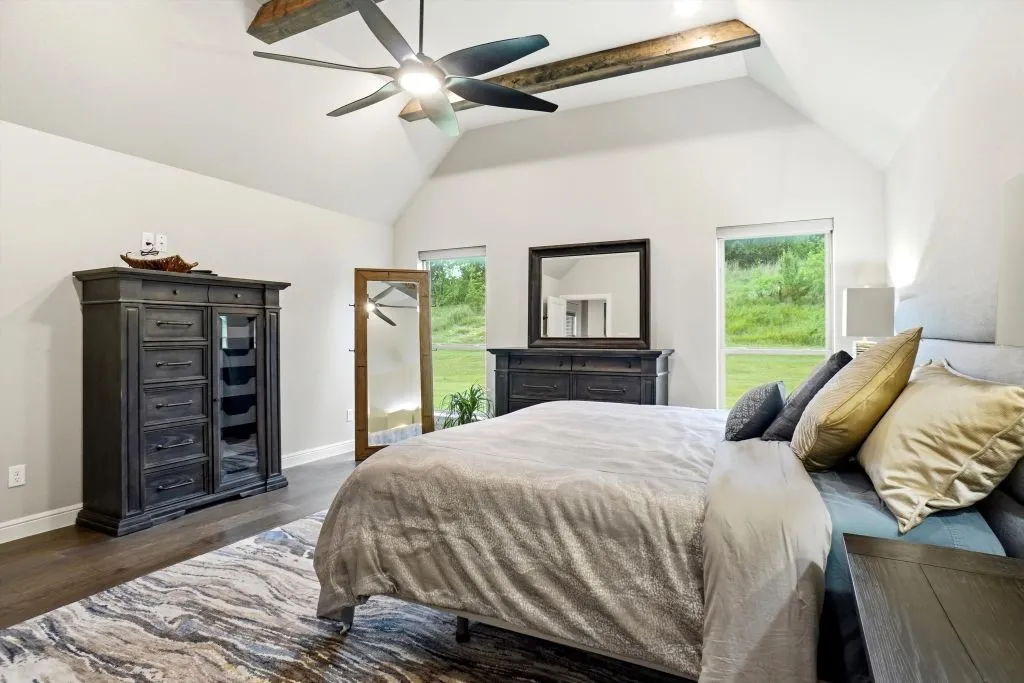 Single Family Residence For Sale in Parker County , 617 Bent Tree Lane, Weatherford, Texas 76085, 4 Bedroom, 2 Bathroom, 2 Garage spaces, 2,297 Sqft, built in 2021, mls#21294100, Real Estate Agent in Weatherford, Homes For Sale in Parker county, Homes For Sale in Weatherford, Realtor in Weatherford Texas, Real Estate Brokerage Independent Realty Texas, Luminita Cordes Realtor