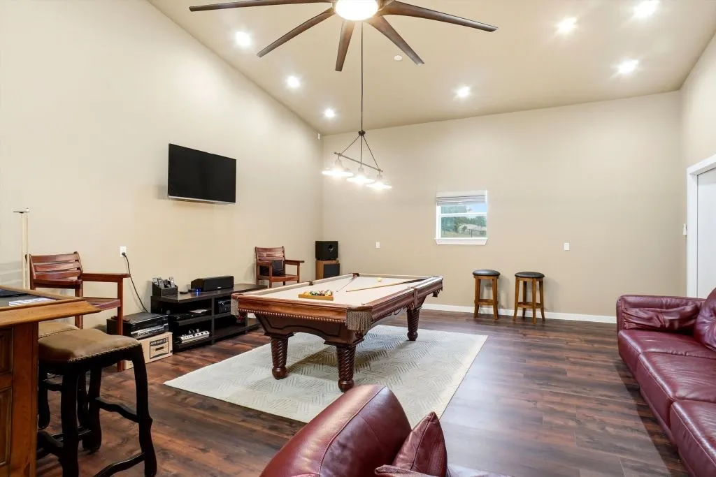 Single Family Residence For Sale in Parker County , 617 Bent Tree Lane, Weatherford, Texas 76085, 4 Bedroom, 2 Bathroom, 2 Garage spaces, 2,297 Sqft, built in 2021, mls#21294100, Real Estate Agent in Weatherford, Homes For Sale in Parker county, Homes For Sale in Weatherford, Realtor in Weatherford Texas, Real Estate Brokerage Independent Realty Texas, Luminita Cordes Realtor