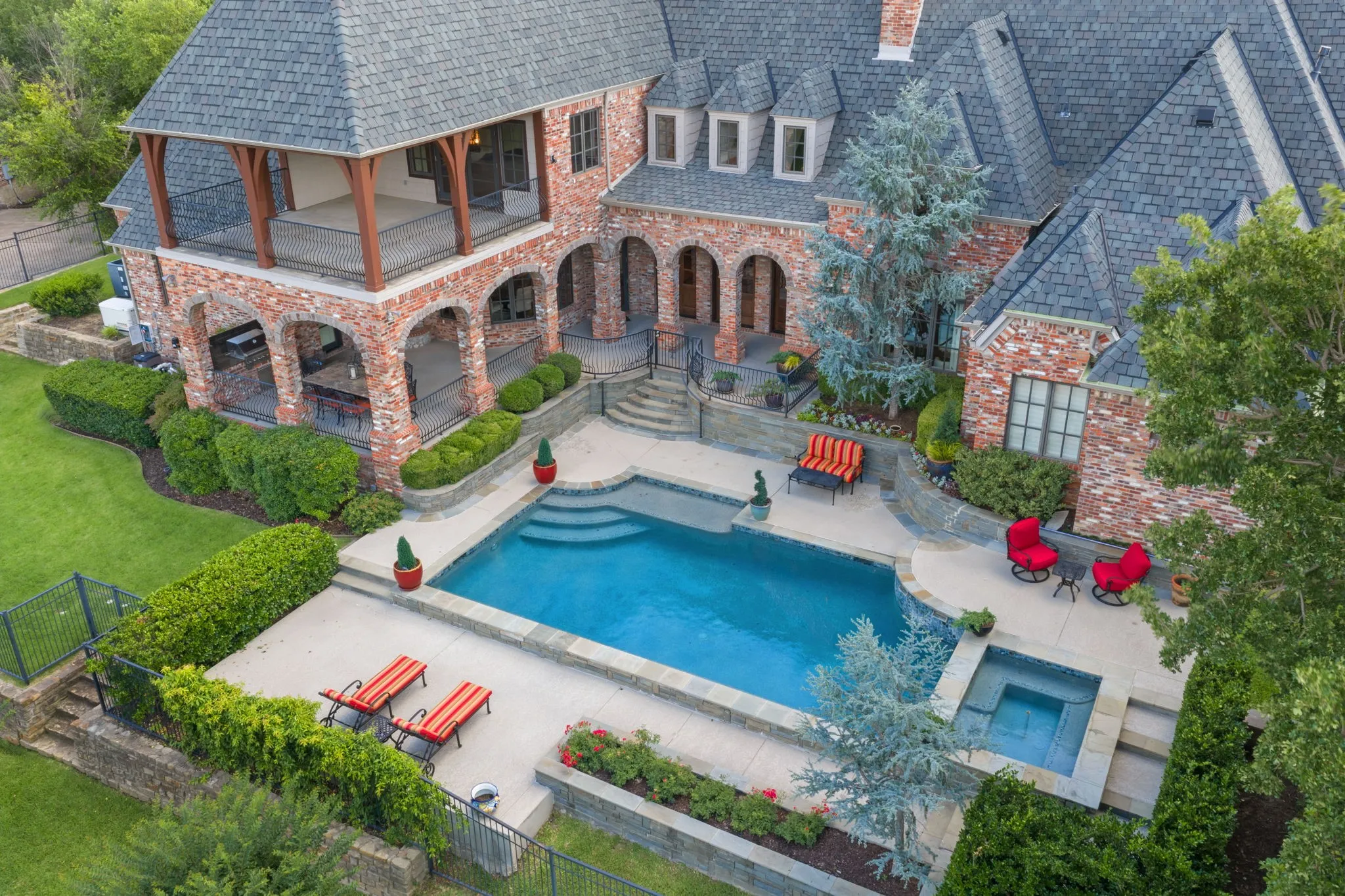 Single Family Residence For Sale in Tarrant County , 1719 Byron Nelson Parkway, Colleyville, Texas 76092, 5 Bedroom, 7 Bathroom, 4 Garage spaces, 7,279 Sqft, built in 2006, mls#21292694, Real Estate Agent in Colleyville, Homes For Sale in Tarrant county, Homes For Sale in Colleyville, Realtor in Colleyville Texas, Real Estate Brokerage Independent Realty Texas, Luminita Cordes Realtor