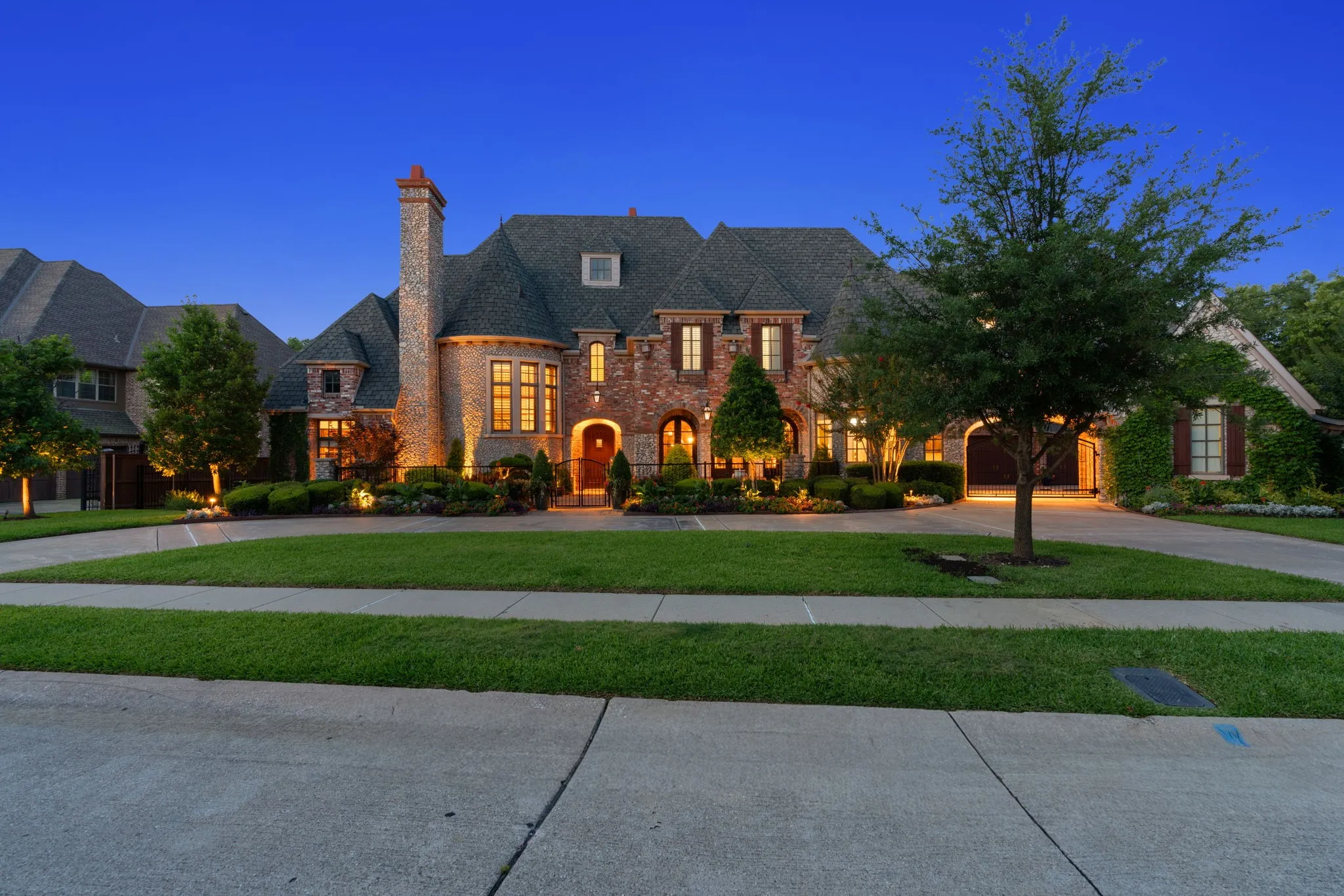 Single Family Residence For Sale in Tarrant County , 1719 Byron Nelson Parkway, Colleyville, Texas 76092, 5 Bedroom, 7 Bathroom, 4 Garage spaces, 7,279 Sqft, built in 2006, mls#21292694, Real Estate Agent in Colleyville, Homes For Sale in Tarrant county, Homes For Sale in Colleyville, Realtor in Colleyville Texas, Real Estate Brokerage Independent Realty Texas, Luminita Cordes Realtor