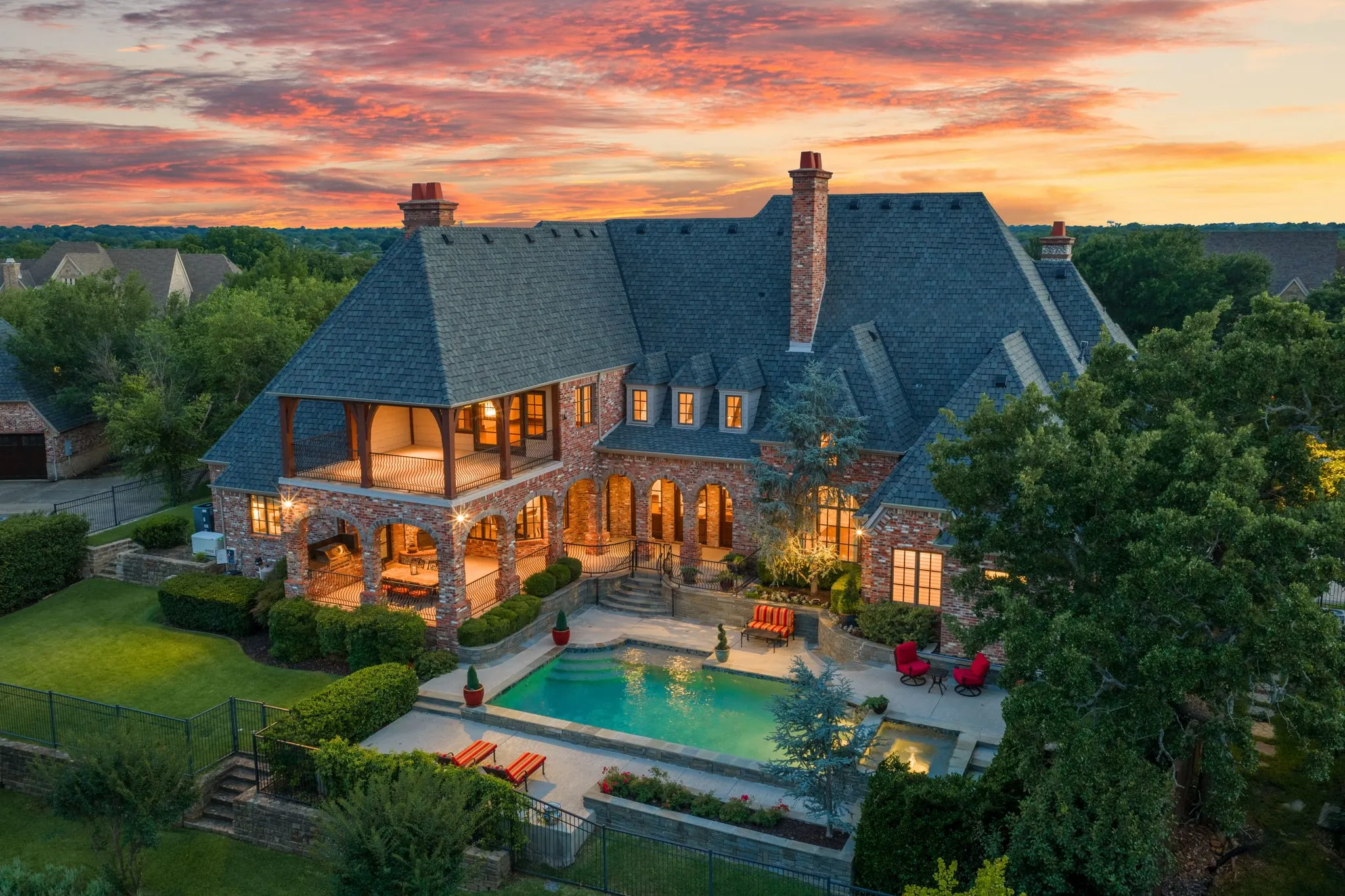 Single Family Residence For Sale in Tarrant County , 1719 Byron Nelson Parkway, Colleyville, Texas 76092, 5 Bedroom, 7 Bathroom, 4 Garage spaces, 7,279 Sqft, built in 2006, mls#21292694, Real Estate Agent in Colleyville, Homes For Sale in Tarrant county, Homes For Sale in Colleyville, Realtor in Colleyville Texas, Real Estate Brokerage Independent Realty Texas, Luminita Cordes Realtor