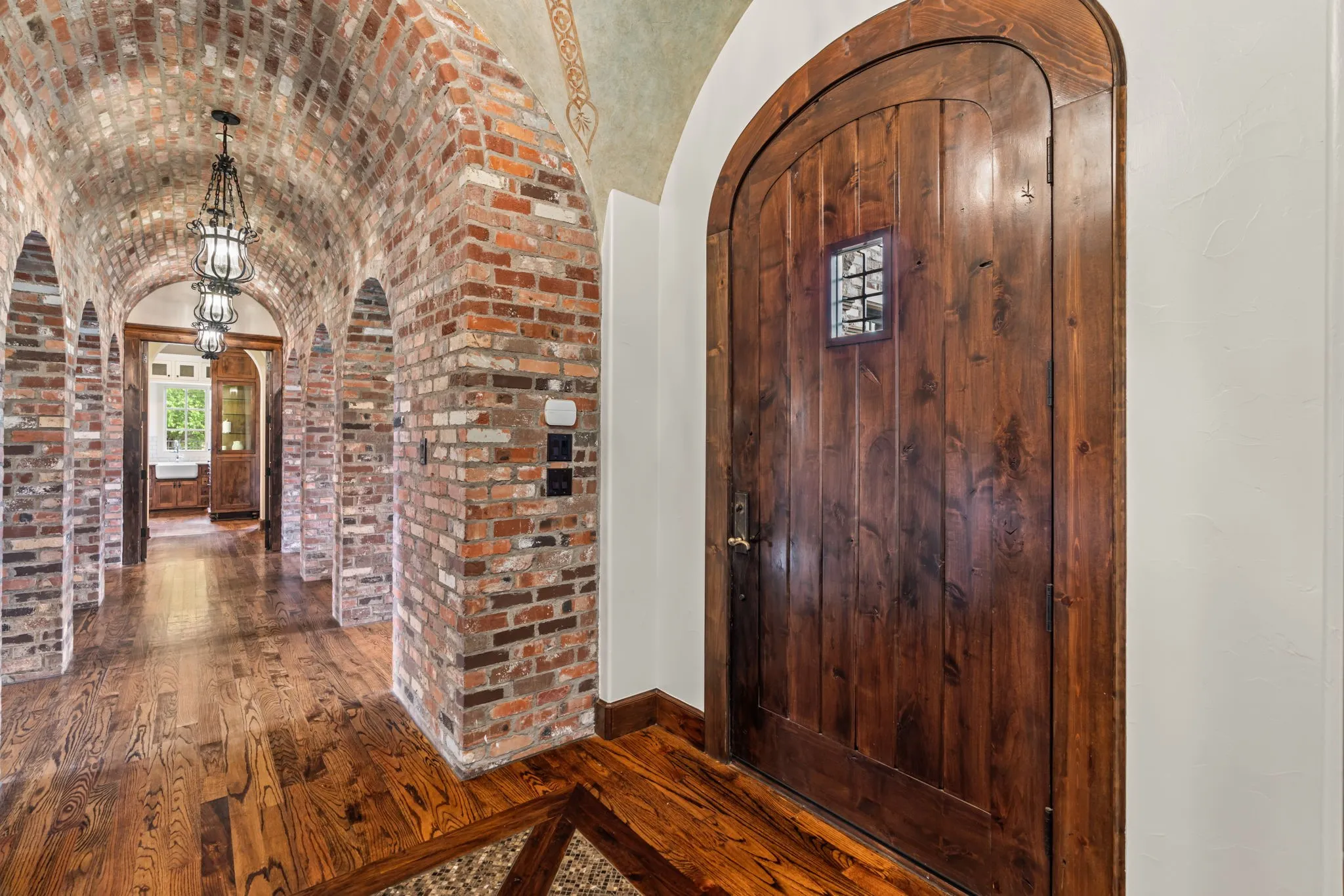 Single Family Residence For Sale in Tarrant County , 1719 Byron Nelson Parkway, Colleyville, Texas 76092, 5 Bedroom, 7 Bathroom, 4 Garage spaces, 7,279 Sqft, built in 2006, mls#21292694, Real Estate Agent in Colleyville, Homes For Sale in Tarrant county, Homes For Sale in Colleyville, Realtor in Colleyville Texas, Real Estate Brokerage Independent Realty Texas, Luminita Cordes Realtor