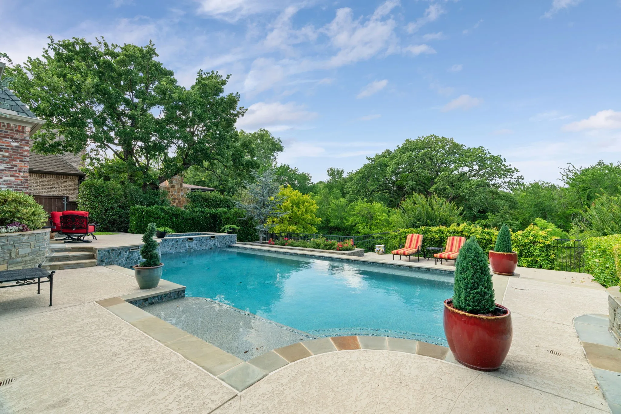 Single Family Residence For Sale in Tarrant County , 1719 Byron Nelson Parkway, Colleyville, Texas 76092, 5 Bedroom, 7 Bathroom, 4 Garage spaces, 7,279 Sqft, built in 2006, mls#21292694, Real Estate Agent in Colleyville, Homes For Sale in Tarrant county, Homes For Sale in Colleyville, Realtor in Colleyville Texas, Real Estate Brokerage Independent Realty Texas, Luminita Cordes Realtor