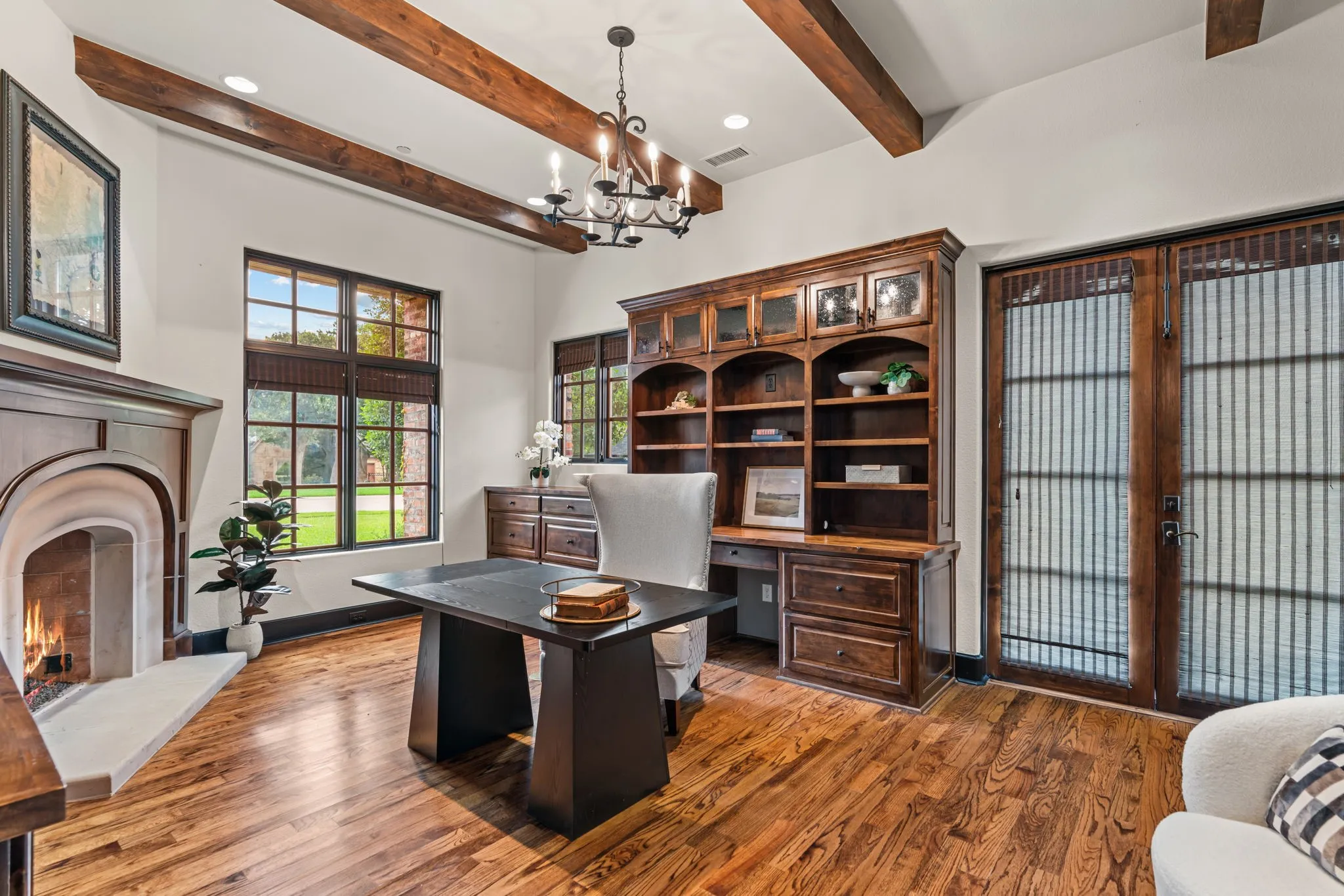 Single Family Residence For Sale in Tarrant County , 1719 Byron Nelson Parkway, Colleyville, Texas 76092, 5 Bedroom, 7 Bathroom, 4 Garage spaces, 7,279 Sqft, built in 2006, mls#21292694, Real Estate Agent in Colleyville, Homes For Sale in Tarrant county, Homes For Sale in Colleyville, Realtor in Colleyville Texas, Real Estate Brokerage Independent Realty Texas, Luminita Cordes Realtor
