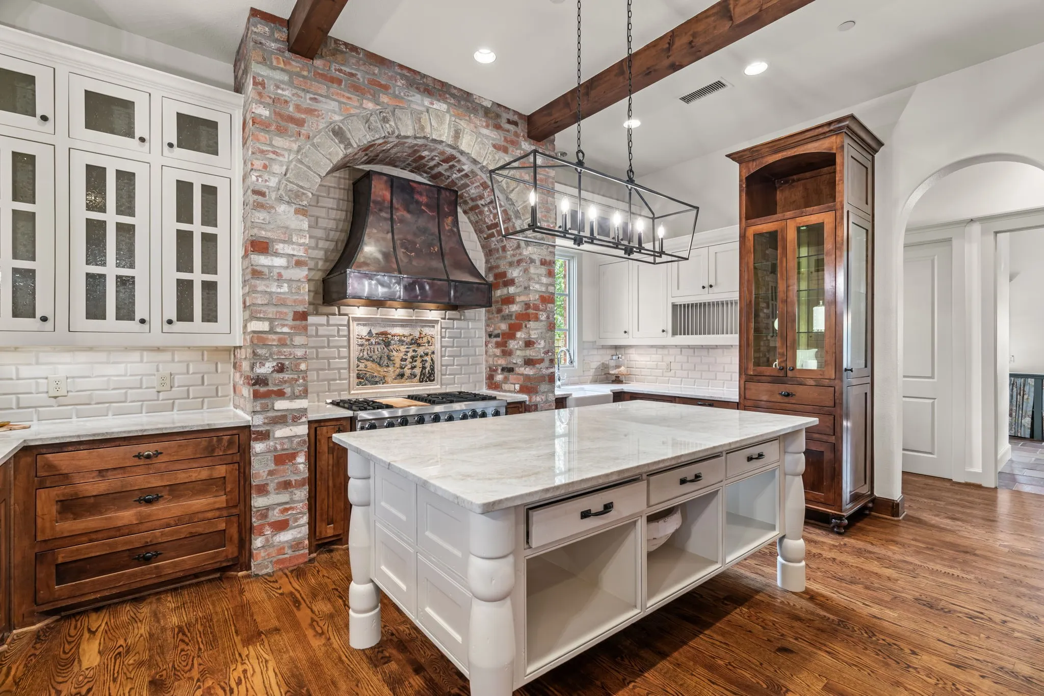 Single Family Residence For Sale in Tarrant County , 1719 Byron Nelson Parkway, Colleyville, Texas 76092, 5 Bedroom, 7 Bathroom, 4 Garage spaces, 7,279 Sqft, built in 2006, mls#21292694, Real Estate Agent in Colleyville, Homes For Sale in Tarrant county, Homes For Sale in Colleyville, Realtor in Colleyville Texas, Real Estate Brokerage Independent Realty Texas, Luminita Cordes Realtor