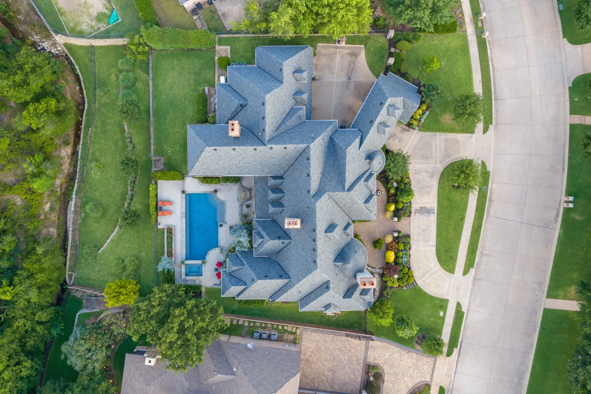 Single Family Residence For Sale in Tarrant County , 1719 Byron Nelson Parkway, Colleyville, Texas 76092, 5 Bedroom, 7 Bathroom, 4 Garage spaces, 7,279 Sqft, built in 2006, mls#21292694, Real Estate Agent in Colleyville, Homes For Sale in Tarrant county, Homes For Sale in Colleyville, Realtor in Colleyville Texas, Real Estate Brokerage Independent Realty Texas, Luminita Cordes Realtor
