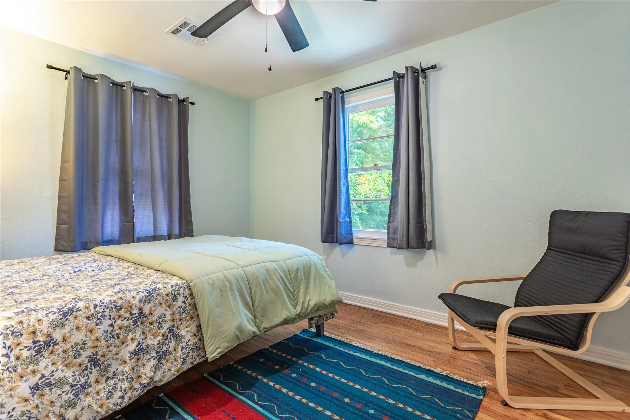 Single Family Residence For Sale in Mc Lennan County , 3801 James Avenue, Waco, Texas 76711, 3 Bedrooms, 1 Bathroom, 1 Garage spaces, 1,014 Sqft, built in 1954, Price $198,500, mls#21294097, Real Estate Agent in Waco, Homes For Sale in Mc Lennan county, Homes For Sale in Waco, Realtor in Waco Texas, Real Estate Brokerage Independent Realty Texas, Luminita Cordes Realtor