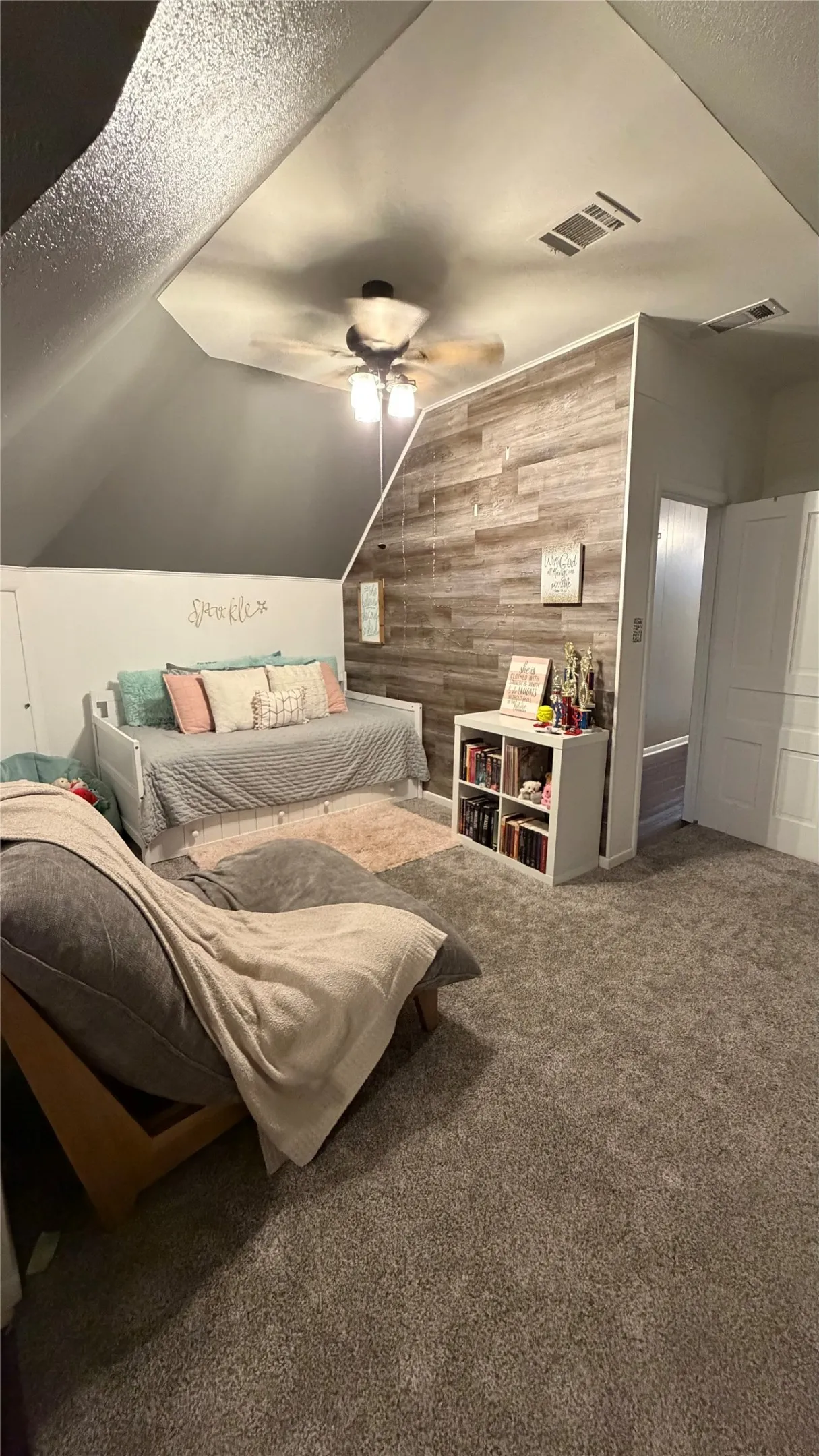 Single Family Residence For Sale in Jack County , 445 W Belknap Street, Jacksboro, Texas 76458, 5 Bedroom, 5 Bathroom, Garage spaces, 4,118 Sqft, built in 1915, mls#21289544, Real Estate Agent in Jacksboro, Homes For Sale in Jack county, Homes For Sale in Jacksboro, Realtor in Jacksboro Texas, Real Estate Brokerage Independent Realty Texas, Luminita Cordes Realtor
