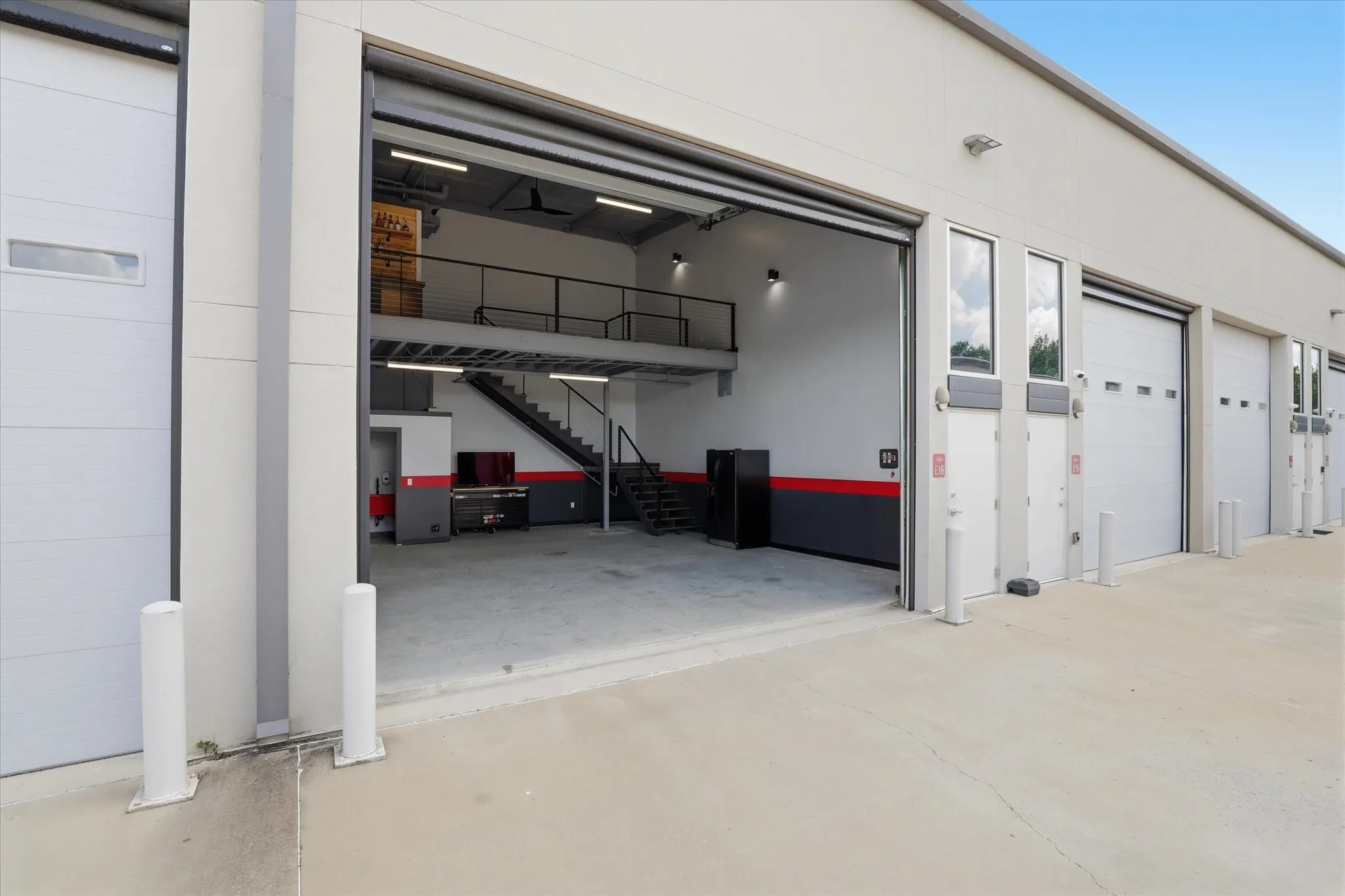 Warehouse For Sale in Collin County , 6767 All Stars Avenue E16, Frisco, Texas 75033, 0, 0, Garage spaces, 0 Sqft, built in 2018, mls#21293372, Real Estate Agent in Frisco, Homes For Sale in Collin county, Homes For Sale in Frisco, Realtor in Frisco Texas, Real Estate Brokerage Independent Realty Texas, Luminita Cordes Realtor