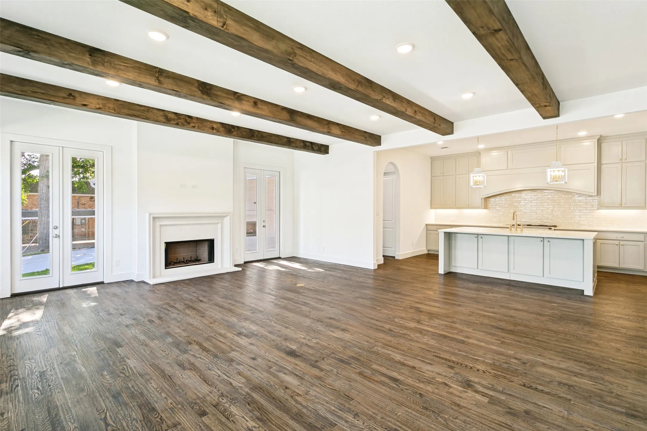 Single Family Residence For Sale in Tarrant County , 1201 Virginia Place, Fort Worth, Texas 76107, 4 Bedroom, 4 Bathroom, 2 Garage spaces, 3,555 Sqft, built in 2026, mls#21294115, Real Estate Agent in Fort Worth, Homes For Sale in Tarrant county, Homes For Sale in Fort Worth, Realtor in Fort Worth Texas, Real Estate Brokerage Independent Realty Texas, Luminita Cordes Realtor
