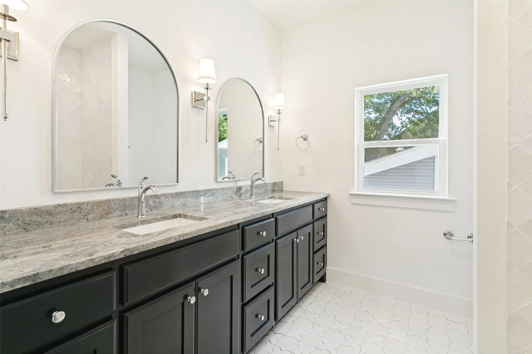 Single Family Residence For Sale in Tarrant County , 1201 Virginia Place, Fort Worth, Texas 76107, 4 Bedroom, 4 Bathroom, 2 Garage spaces, 3,555 Sqft, built in 2026, mls#21294115, Real Estate Agent in Fort Worth, Homes For Sale in Tarrant county, Homes For Sale in Fort Worth, Realtor in Fort Worth Texas, Real Estate Brokerage Independent Realty Texas, Luminita Cordes Realtor