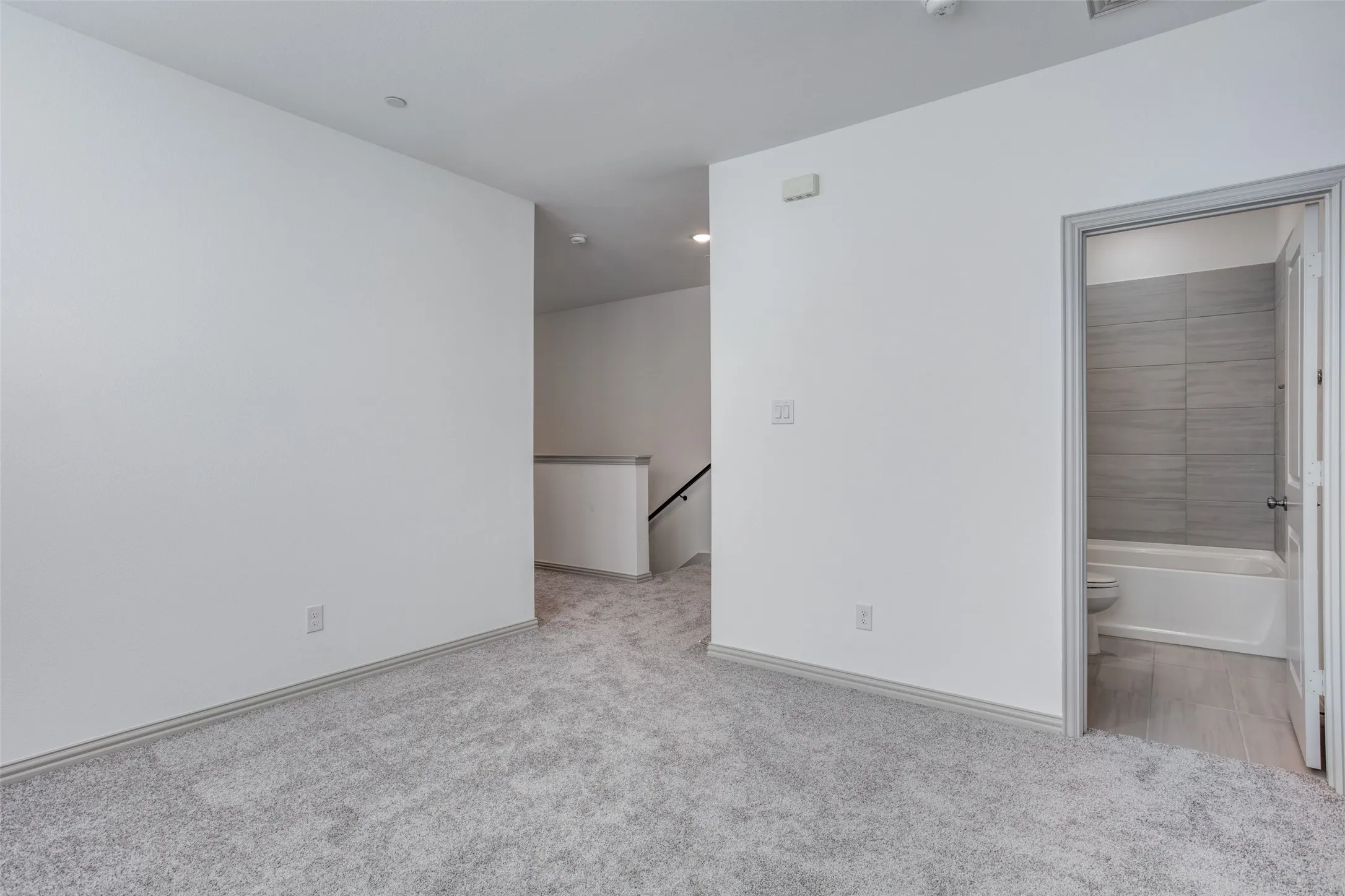 Bonus 2nd living area on level 2 and secondary bathroom.
