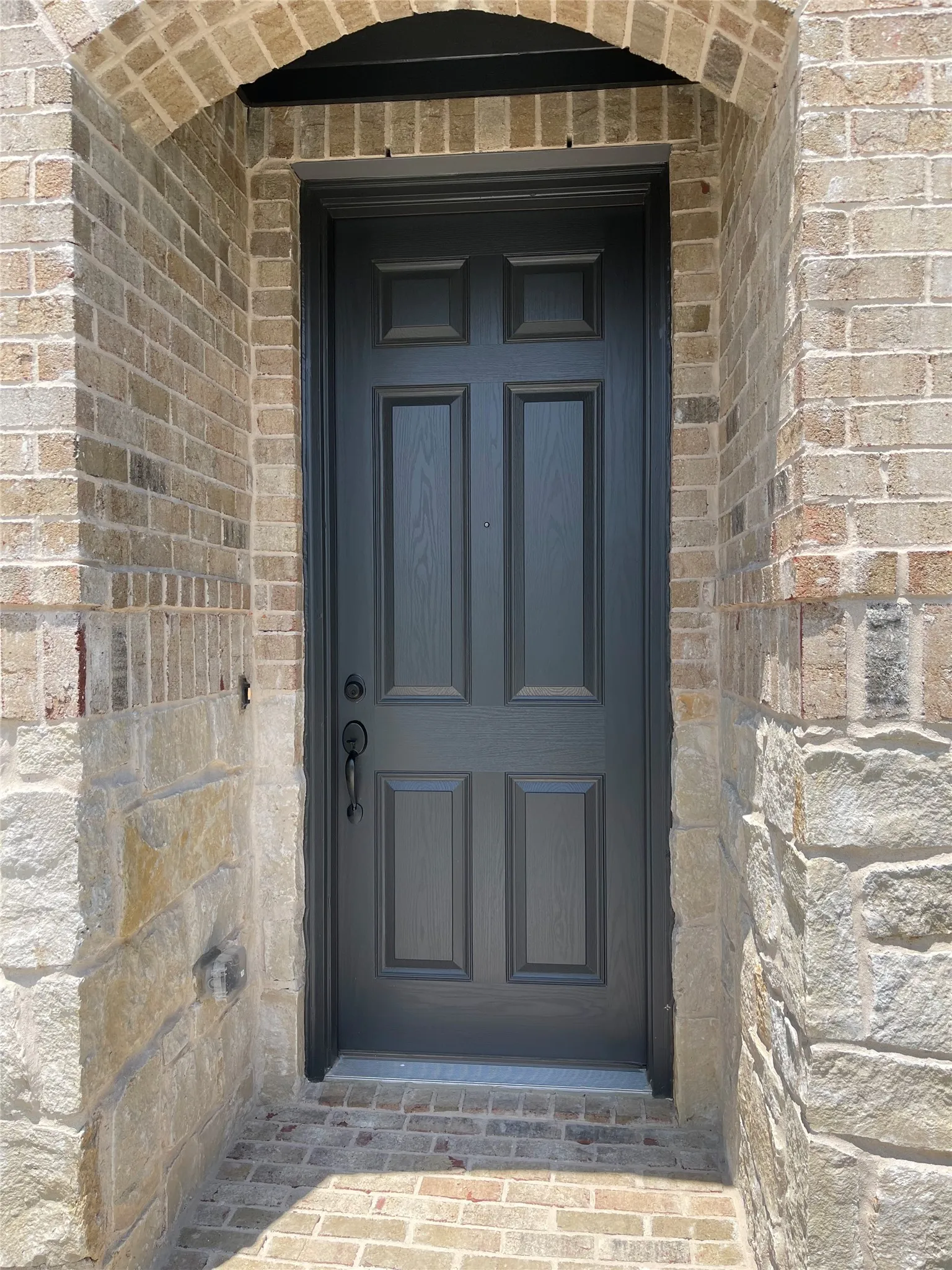 Townhouse For Rent in Denton County , 1056 Homestead Way, Argyle, Texas 76226, 3 Bedroom, 3 Bathroom, 2 Garage spaces, 2,001 Sqft, built in 2022, mls#21294186, Real Estate Agent in Argyle, Homes For Rent in Denton county, Homes For Rent in Argyle, Realtor in Argyle Texas, Real Estate Brokerage Independent Realty Texas, Luminita Cordes Realtor
