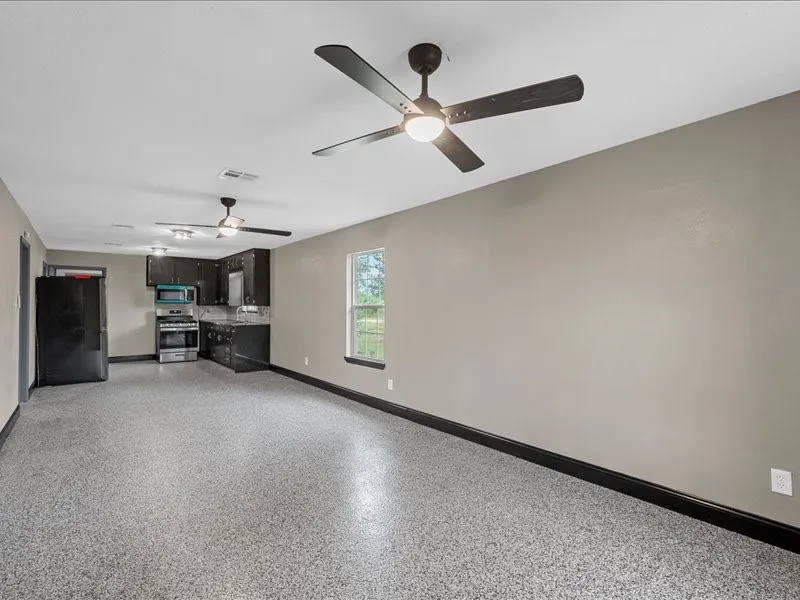 Single Family Residence For Sale in Mc Lennan County , 3336 Kendall Lane, Waco, Texas 76705, 3 Bedroom, 1 Bathroom, Garage spaces, 1,200 Sqft, built in 1966, Price $179,990, mls#21294147, Real Estate Agent in Waco, Homes For Sale in Mc Lennan county, Homes For Sale in Waco, Realtor in Waco Texas, Real Estate Brokerage Independent Realty Texas, Luminita Cordes Realtor