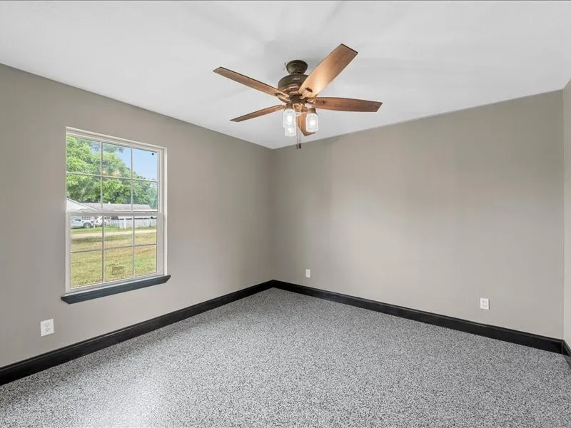 Single Family Residence For Sale in Mc Lennan County , 3336 Kendall Lane, Waco, Texas 76705, 3 Bedroom, 1 Bathroom, Garage spaces, 1,200 Sqft, built in 1966, Price $179,990, mls#21294147, Real Estate Agent in Waco, Homes For Sale in Mc Lennan county, Homes For Sale in Waco, Realtor in Waco Texas, Real Estate Brokerage Independent Realty Texas, Luminita Cordes Realtor