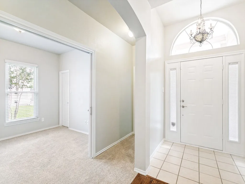 Single Family Residence For Sale in Collin County , 9941 Northgate Drive, Mc Kinney, Texas 75072, 4 Bedroom, 2 Bathroom, 2 Garage spaces, 2,039 Sqft, built in 2006, mls#21294124, Real Estate Agent in Mc Kinney, Homes For Sale in Collin county, Homes For Sale in Mc Kinney, Realtor in Mc Kinney Texas, Real Estate Brokerage Independent Realty Texas, Luminita Cordes Realtor