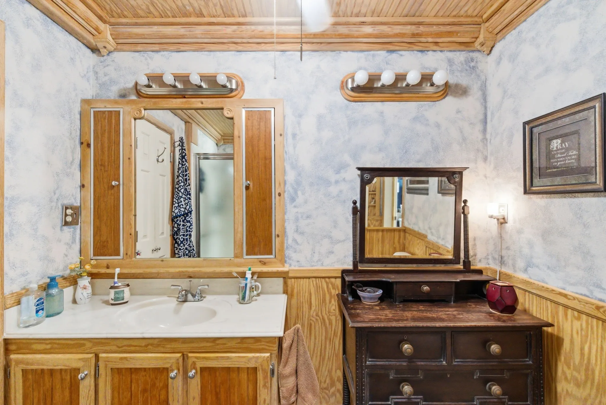 Single Family Residence For Sale in Johnson County , 6700 CR 1022, Joshua, Texas 76058, 0, 0, 5 Garage spaces, 9,999 Sqft, built in 0, mls#21294197, Real Estate Agent in Joshua, Homes For Sale in Johnson county, Homes For Sale in Joshua, Realtor in Joshua Texas, Real Estate Brokerage Independent Realty Texas, Luminita Cordes Realtor