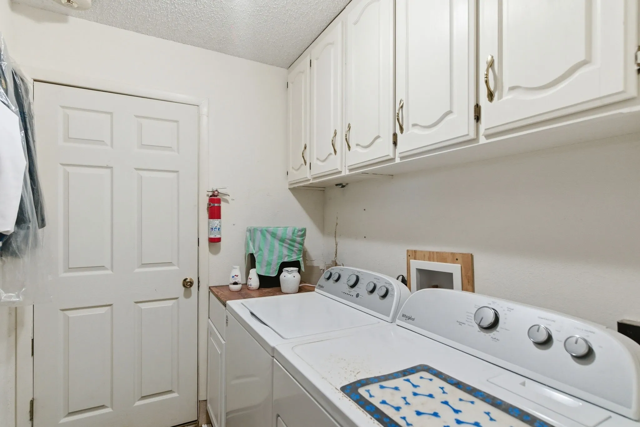 Single Family Residence For Sale in Johnson County , 6700 CR 1022, Joshua, Texas 76058, 0, 0, 5 Garage spaces, 9,999 Sqft, built in 0, mls#21294197, Real Estate Agent in Joshua, Homes For Sale in Johnson county, Homes For Sale in Joshua, Realtor in Joshua Texas, Real Estate Brokerage Independent Realty Texas, Luminita Cordes Realtor