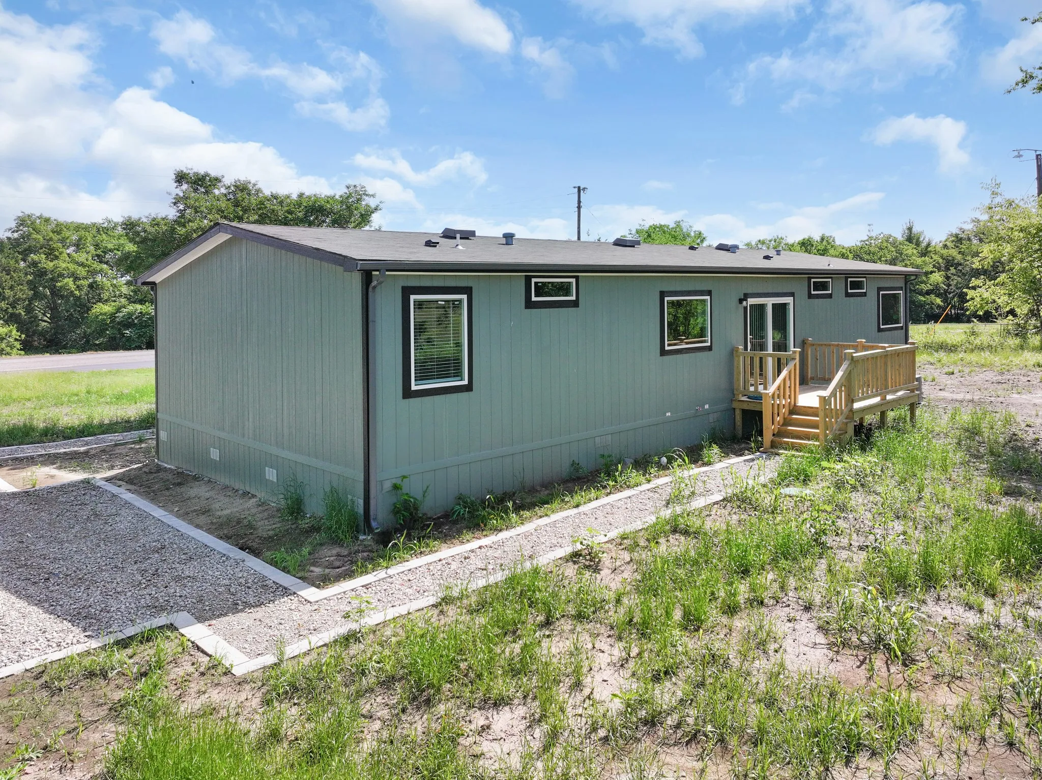 Manufactured Home For Rent in Hopkins County , 11739 State Highway 11, Cumby, Texas 75433, 3 Bedroom, 2 Bathroom, Garage spaces, 1,568 Sqft, built in 2024, mls#21293519, Real Estate Agent in Cumby, Homes For Rent in Hopkins county, Homes For Rent in Cumby, Realtor in Cumby Texas, Real Estate Brokerage Independent Realty Texas, Luminita Cordes Realtor