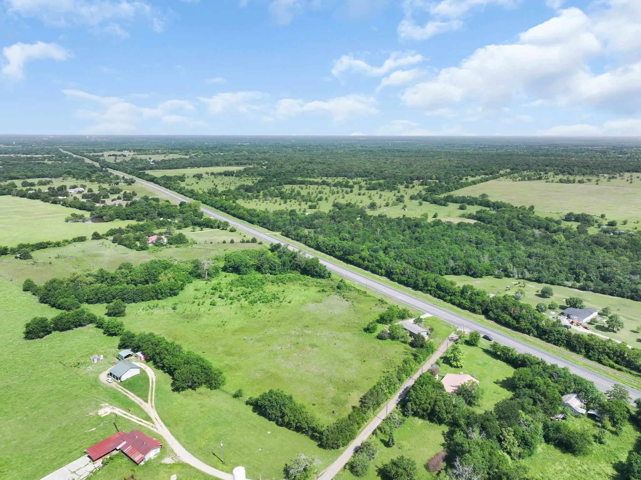 Manufactured Home For Rent in Hopkins County , 11739 State Highway 11, Cumby, Texas 75433, 3 Bedroom, 2 Bathroom, Garage spaces, 1,568 Sqft, built in 2024, mls#21293519, Real Estate Agent in Cumby, Homes For Rent in Hopkins county, Homes For Rent in Cumby, Realtor in Cumby Texas, Real Estate Brokerage Independent Realty Texas, Luminita Cordes Realtor