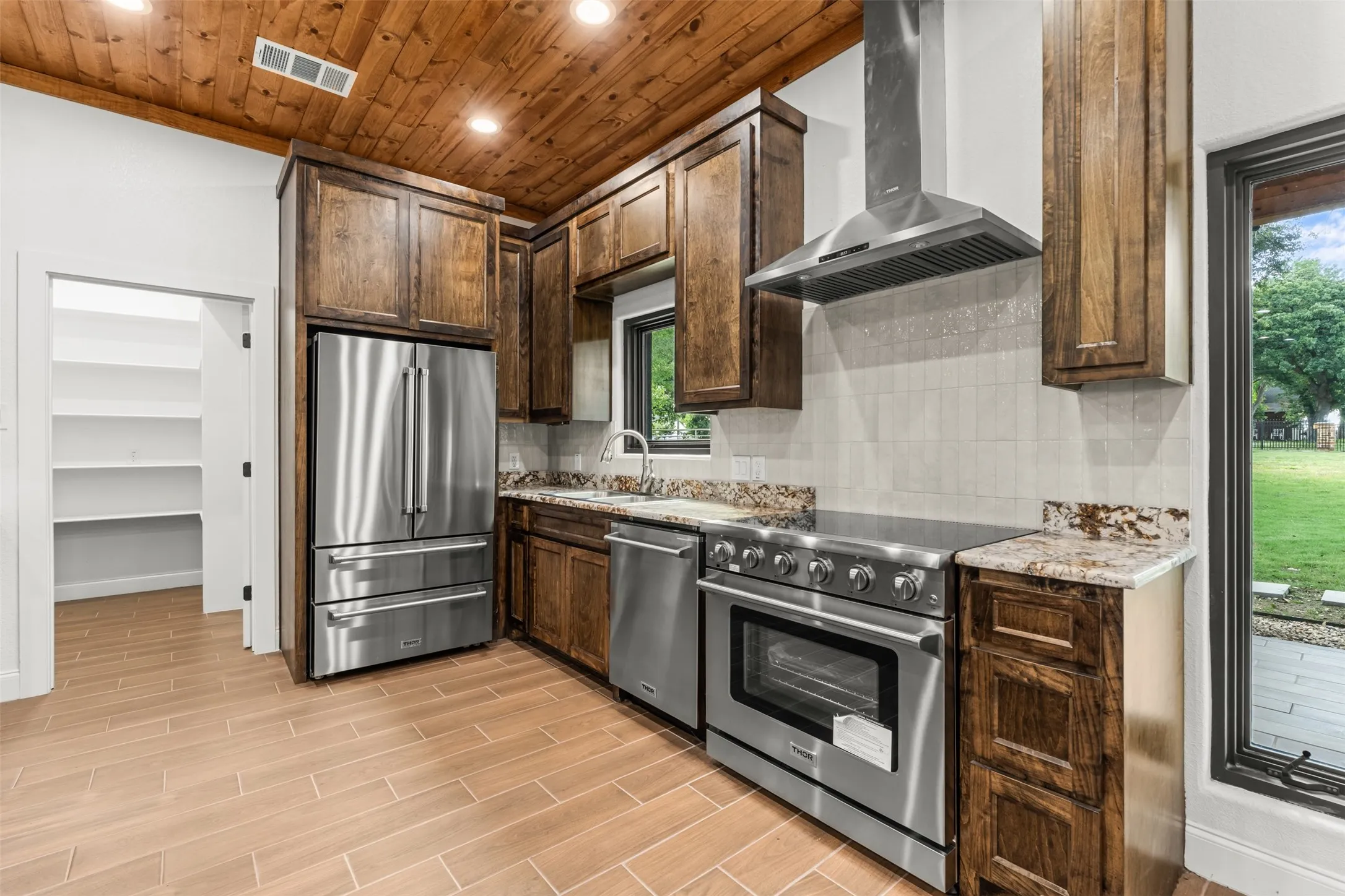 Single Family Residence For Sale in Mc Lennan County , 1215 E Stegall Road, Robinson, Texas 76706, 4 Bedroom, 4 Bathroom, 2 Garage spaces, 3,200 Sqft, built in 2024, mls#21288081, Real Estate Agent in Robinson, Homes For Sale in Mc Lennan county, Homes For Sale in Robinson, Realtor in Robinson Texas, Real Estate Brokerage Independent Realty Texas, Luminita Cordes Realtor