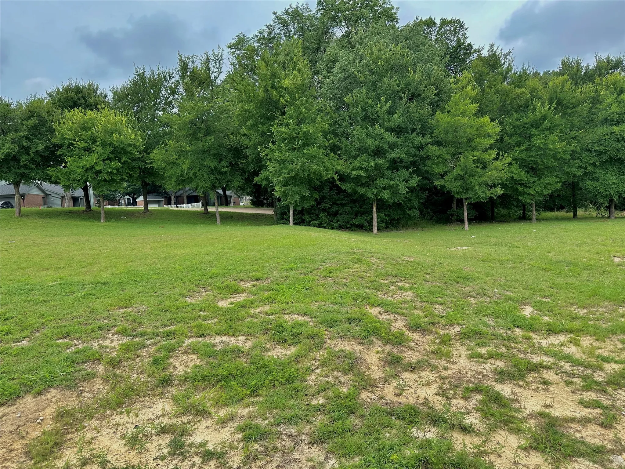 Unimproved Land For Sale in Dallas County , 875 Castleglen Drive, Garland, Texas 75043, 0, 0, Garage spaces, 0 Sqft, built in 0, Price $439,500, mls#21293941, Real Estate Agent in Garland, Homes For Sale in Dallas county, Homes For Sale in Garland, Realtor in Garland Texas, Real Estate Brokerage Independent Realty Texas, Luminita Cordes Realtor