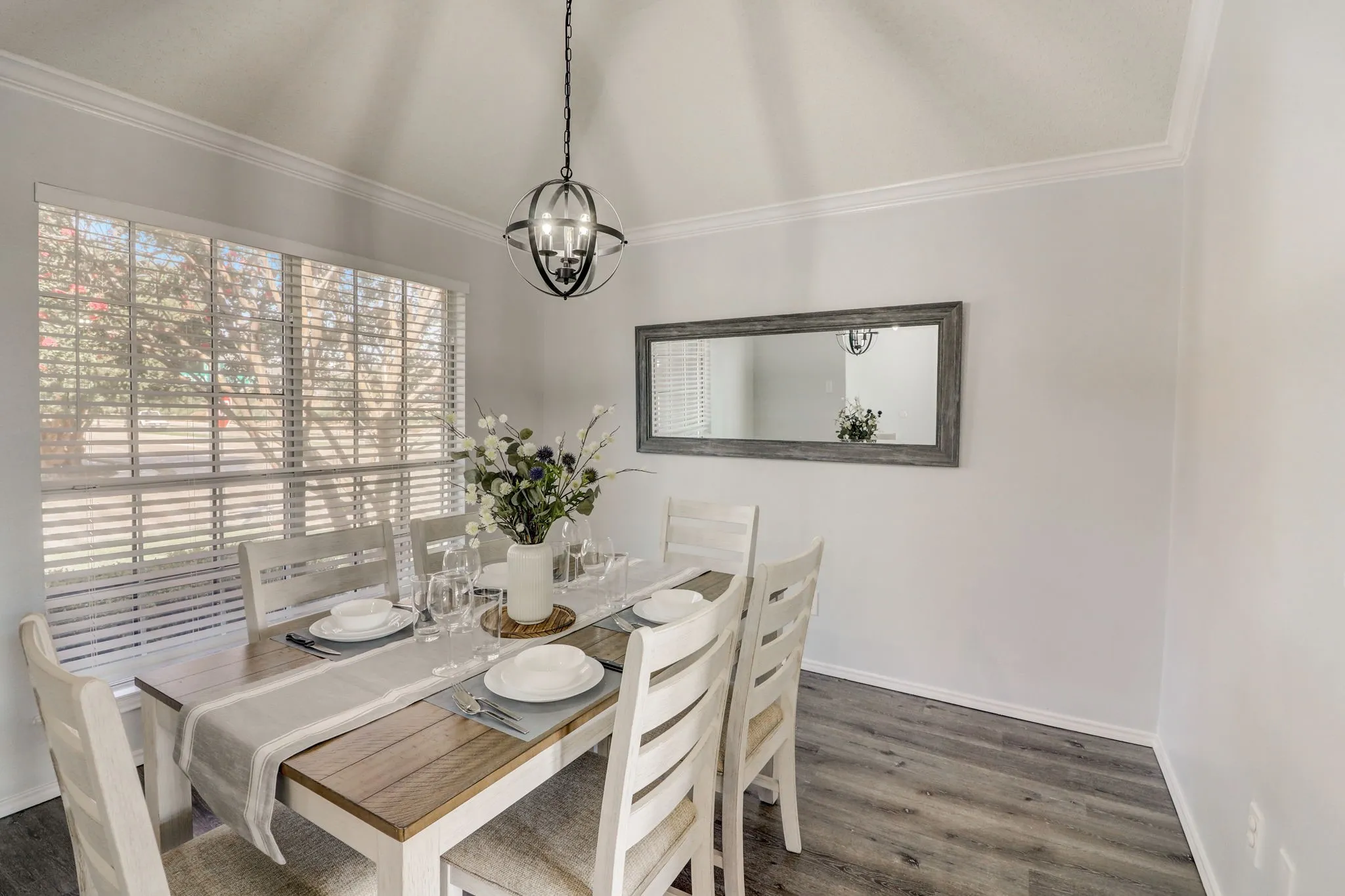 Single Family Residence For Rent in Collin County , 6302 Mount Vernon Drive, Frisco, Texas 75035, 4 Bedroom, 2 Bathroom, 2 Garage spaces, 1,693 Sqft, built in 1995, mls#21291880, Real Estate Agent in Frisco, Homes For Rent in Collin county, Homes For Rent in Frisco, Realtor in Frisco Texas, Real Estate Brokerage Independent Realty Texas, Luminita Cordes Realtor