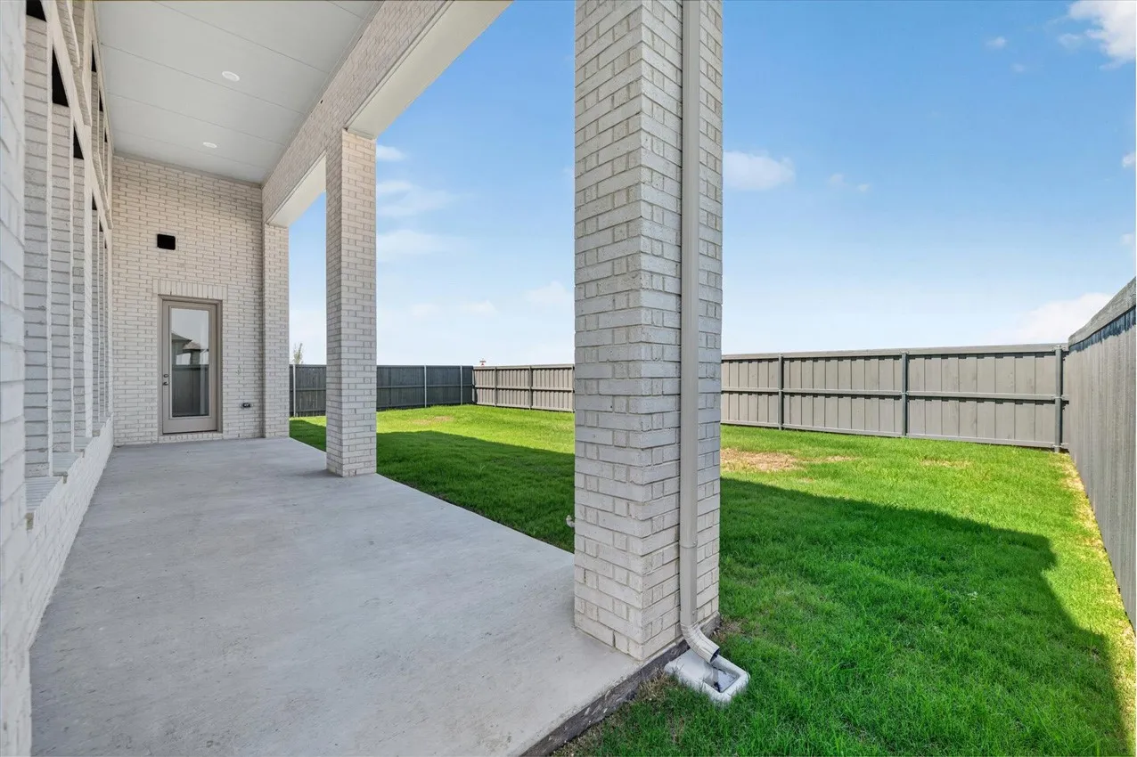 Single Family Residence For Sale in Ellis County , 3345 Pink Petal Drive, Midlothian, Texas 76084, 5 Bedroom, 5 Bathroom, 3 Garage spaces, 3,795 Sqft, built in 2026, mls#21294245, Real Estate Agent in Midlothian, Homes For Sale in Ellis county, Homes For Sale in Midlothian, Realtor in Midlothian Texas, Real Estate Brokerage Independent Realty Texas, Luminita Cordes Realtor