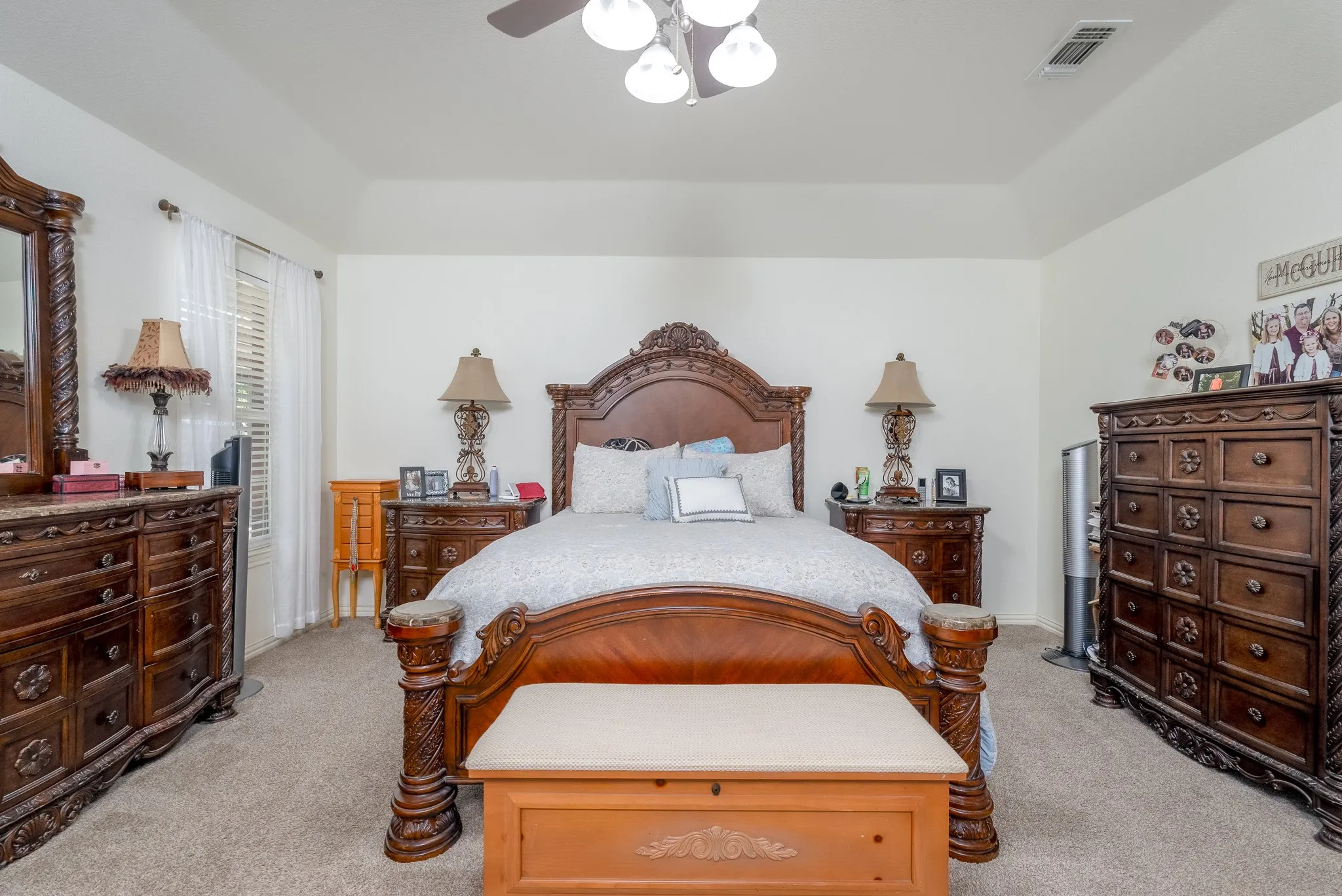 Single Family Residence For Sale in Callahan County , 1113 Devin Drive, Clyde, Texas 79510, 4 Bedroom, 2 Bathroom, 2 Garage spaces, 1,833 Sqft, built in 2004, mls#21293324, Real Estate Agent in Clyde, Homes For Sale in Callahan county, Homes For Sale in Clyde, Realtor in Clyde Texas, Real Estate Brokerage Independent Realty Texas, Luminita Cordes Realtor