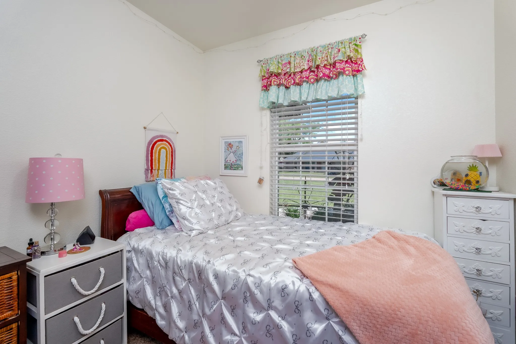 Single Family Residence For Sale in Callahan County , 1113 Devin Drive, Clyde, Texas 79510, 4 Bedroom, 2 Bathroom, 2 Garage spaces, 1,833 Sqft, built in 2004, mls#21293324, Real Estate Agent in Clyde, Homes For Sale in Callahan county, Homes For Sale in Clyde, Realtor in Clyde Texas, Real Estate Brokerage Independent Realty Texas, Luminita Cordes Realtor