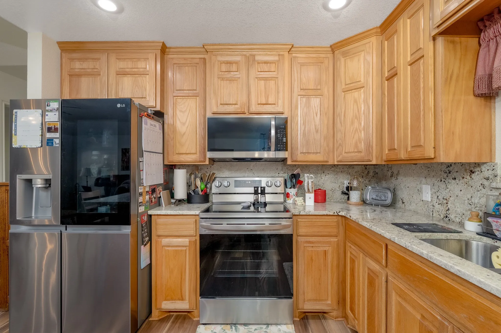 Single Family Residence For Sale in Callahan County , 1113 Devin Drive, Clyde, Texas 79510, 4 Bedroom, 2 Bathroom, 2 Garage spaces, 1,833 Sqft, built in 2004, mls#21293324, Real Estate Agent in Clyde, Homes For Sale in Callahan county, Homes For Sale in Clyde, Realtor in Clyde Texas, Real Estate Brokerage Independent Realty Texas, Luminita Cordes Realtor