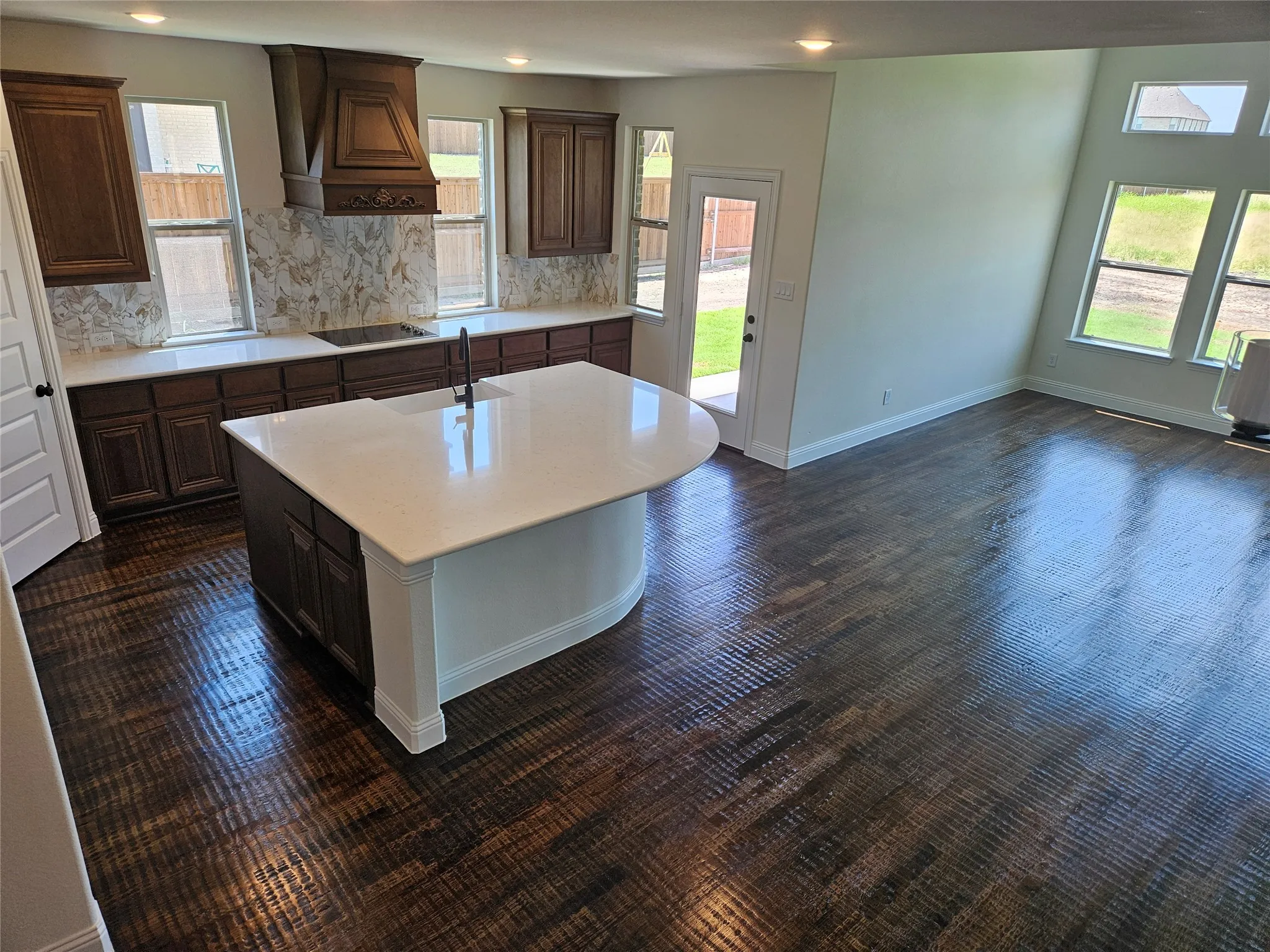 Single Family Residence For Sale in Grayson County , 2617 Silo Lane, Van Alstyne, Texas 75495, 5 Bedroom, 4 Bathroom, 6 Garage spaces, 3,628 Sqft, built in 2026, mls#21294276, Real Estate Agent in Van Alstyne, Homes For Sale in Grayson county, Homes For Sale in Van Alstyne, Realtor in Van Alstyne Texas, Real Estate Brokerage Independent Realty Texas, Luminita Cordes Realtor