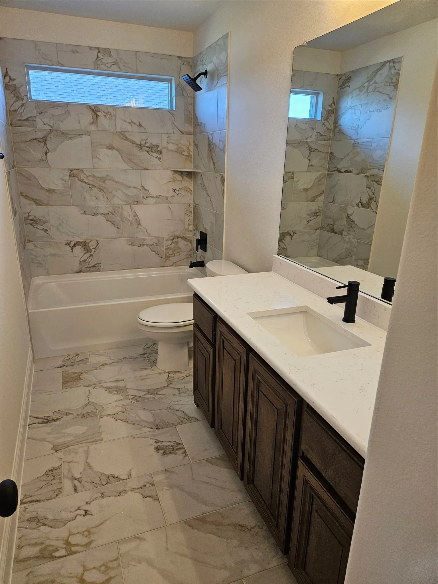 Single Family Residence For Sale in Grayson County , 2617 Silo Lane, Van Alstyne, Texas 75495, 5 Bedroom, 4 Bathroom, 6 Garage spaces, 3,628 Sqft, built in 2026, mls#21294276, Real Estate Agent in Van Alstyne, Homes For Sale in Grayson county, Homes For Sale in Van Alstyne, Realtor in Van Alstyne Texas, Real Estate Brokerage Independent Realty Texas, Luminita Cordes Realtor
