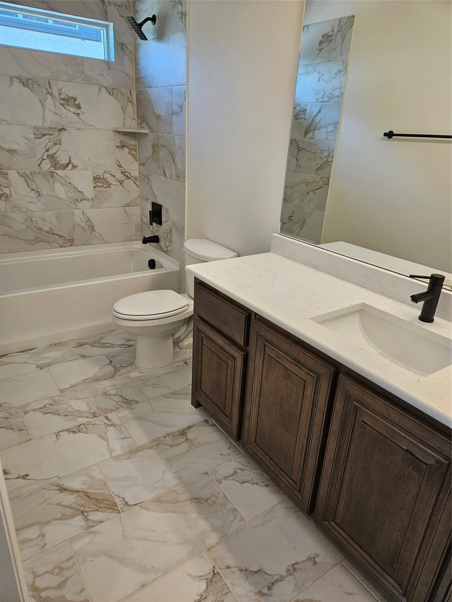 Single Family Residence For Sale in Grayson County , 2617 Silo Lane, Van Alstyne, Texas 75495, 5 Bedroom, 4 Bathroom, 6 Garage spaces, 3,628 Sqft, built in 2026, mls#21294276, Real Estate Agent in Van Alstyne, Homes For Sale in Grayson county, Homes For Sale in Van Alstyne, Realtor in Van Alstyne Texas, Real Estate Brokerage Independent Realty Texas, Luminita Cordes Realtor