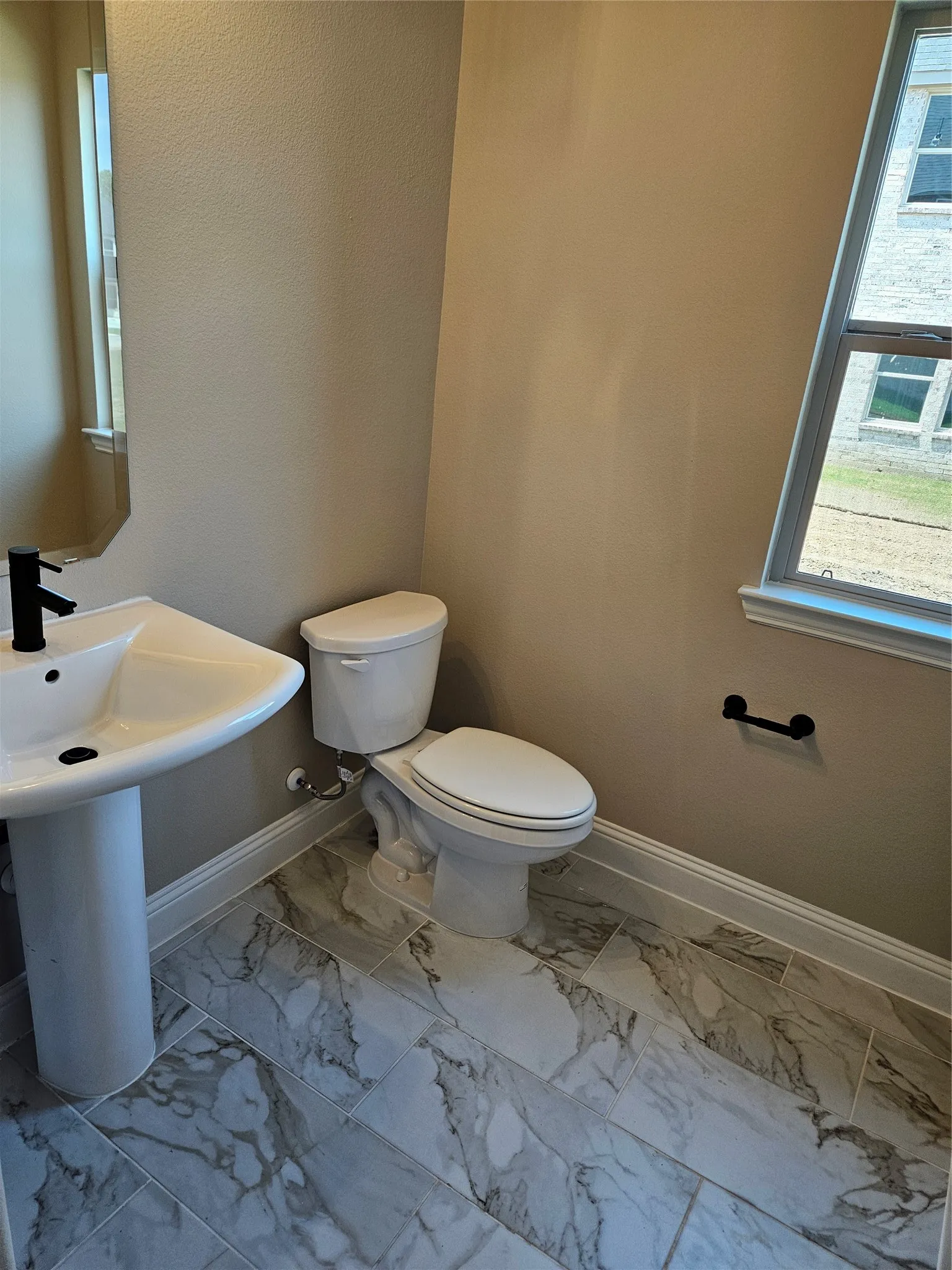 Single Family Residence For Sale in Grayson County , 2621 Silo Lane, Van Alstyne, Texas 75495, 4 Bedroom, 4 Bathroom, 6 Garage spaces, 2,716 Sqft, built in 2026, mls#21294291, Real Estate Agent in Van Alstyne, Homes For Sale in Grayson county, Homes For Sale in Van Alstyne, Realtor in Van Alstyne Texas, Real Estate Brokerage Independent Realty Texas, Luminita Cordes Realtor