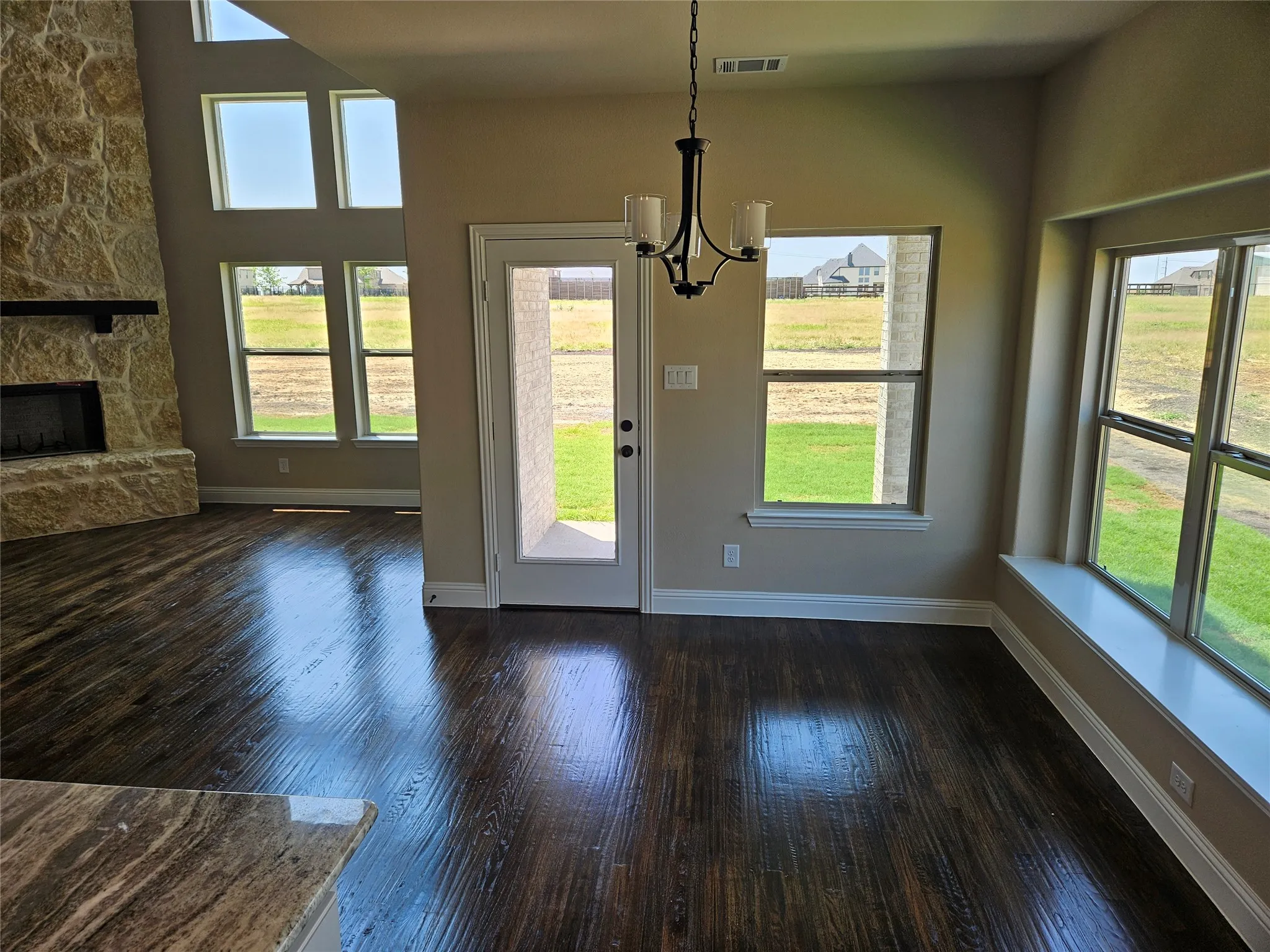 Single Family Residence For Sale in Grayson County , 2621 Silo Lane, Van Alstyne, Texas 75495, 4 Bedroom, 4 Bathroom, 6 Garage spaces, 2,716 Sqft, built in 2026, mls#21294291, Real Estate Agent in Van Alstyne, Homes For Sale in Grayson county, Homes For Sale in Van Alstyne, Realtor in Van Alstyne Texas, Real Estate Brokerage Independent Realty Texas, Luminita Cordes Realtor