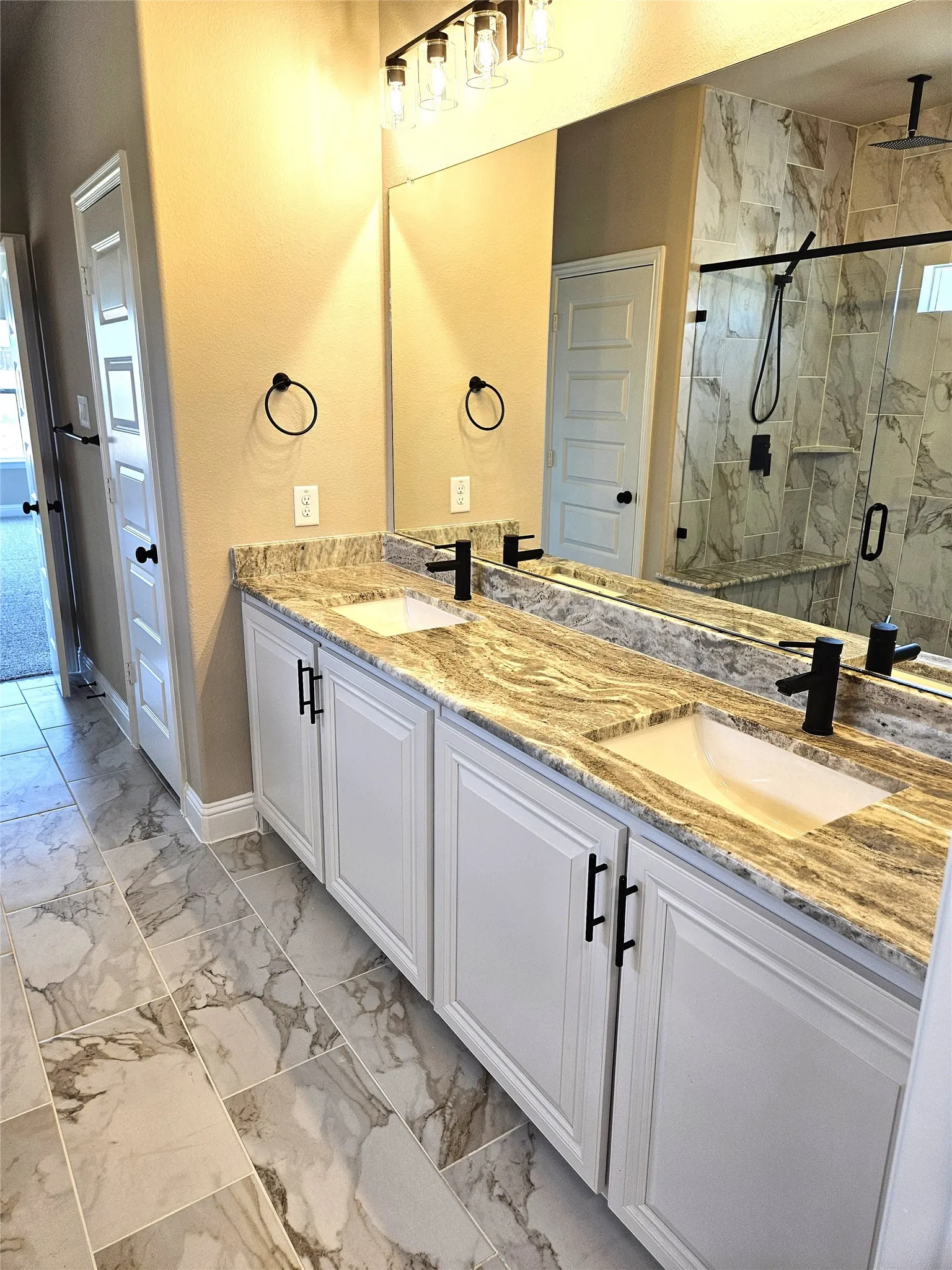 Single Family Residence For Sale in Grayson County , 2621 Silo Lane, Van Alstyne, Texas 75495, 4 Bedroom, 4 Bathroom, 6 Garage spaces, 2,716 Sqft, built in 2026, mls#21294291, Real Estate Agent in Van Alstyne, Homes For Sale in Grayson county, Homes For Sale in Van Alstyne, Realtor in Van Alstyne Texas, Real Estate Brokerage Independent Realty Texas, Luminita Cordes Realtor