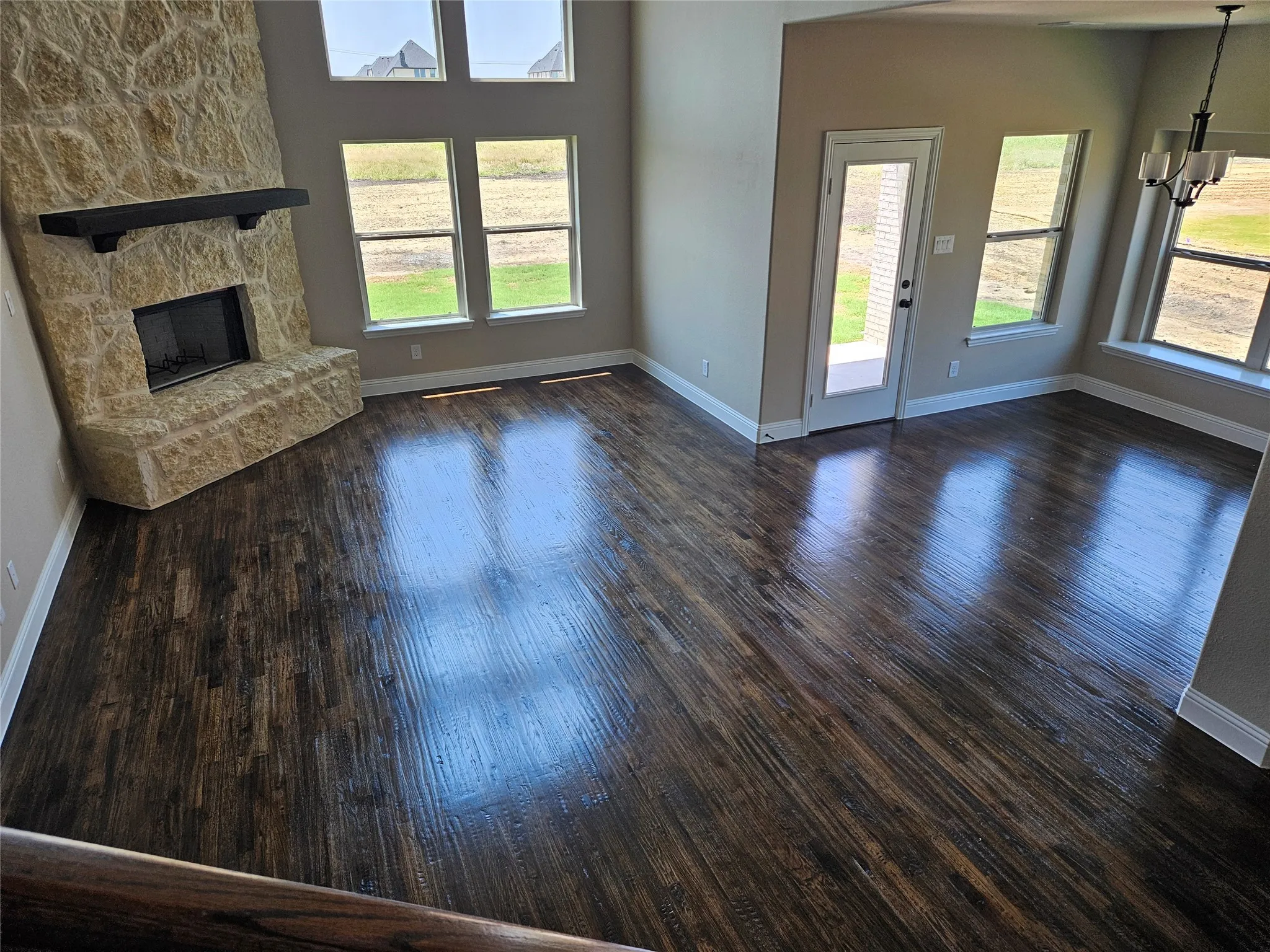 Single Family Residence For Sale in Grayson County , 2621 Silo Lane, Van Alstyne, Texas 75495, 4 Bedroom, 4 Bathroom, 6 Garage spaces, 2,716 Sqft, built in 2026, mls#21294291, Real Estate Agent in Van Alstyne, Homes For Sale in Grayson county, Homes For Sale in Van Alstyne, Realtor in Van Alstyne Texas, Real Estate Brokerage Independent Realty Texas, Luminita Cordes Realtor