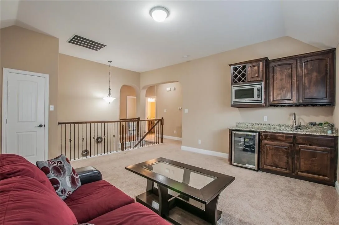 Single Family Residence For Rent in Denton County , 2440 Kingsgate Drive, Little Elm, Texas 75068, 4 Bedroom, 3 Bathroom, 2 Garage spaces, 2,791 Sqft, built in 2015, mls#21294296, Real Estate Agent in Little Elm, Homes For Rent in Denton county, Homes For Rent in Little Elm, Realtor in Little Elm Texas, Real Estate Brokerage Independent Realty Texas, Luminita Cordes Realtor