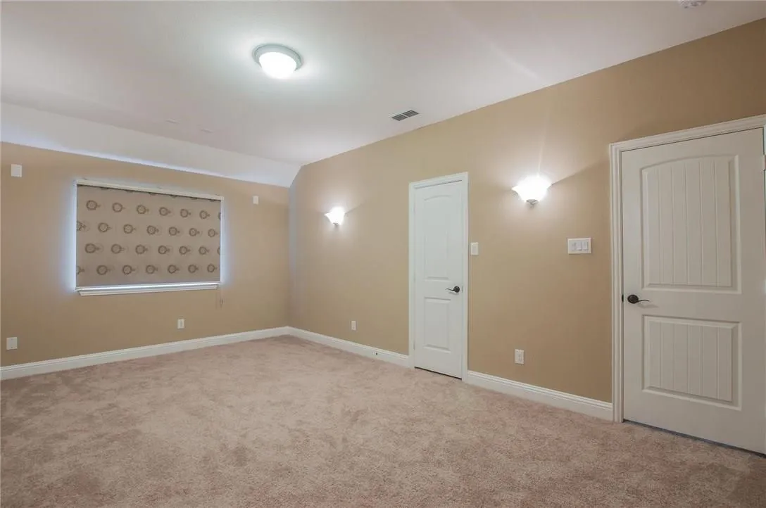 Single Family Residence For Rent in Denton County , 2440 Kingsgate Drive, Little Elm, Texas 75068, 4 Bedroom, 3 Bathroom, 2 Garage spaces, 2,791 Sqft, built in 2015, mls#21294296, Real Estate Agent in Little Elm, Homes For Rent in Denton county, Homes For Rent in Little Elm, Realtor in Little Elm Texas, Real Estate Brokerage Independent Realty Texas, Luminita Cordes Realtor