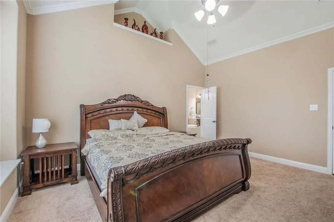 Vaulted ceiling with an integrated ceiling fan and light fixture