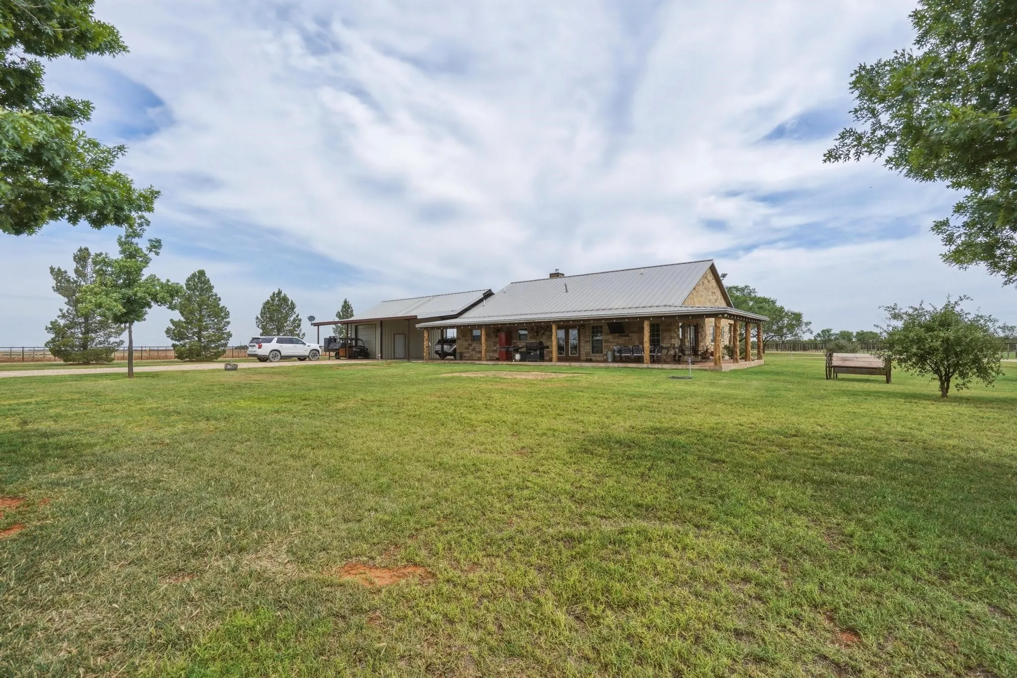 Farm For Sale in Jones County , 15030 N Fm 600, Avoca, Texas 79503, 3 Bedroom, 2 Bathroom, Garage spaces, 2,264 Sqft, built in 2011, mls#21294293, Real Estate Agent in Avoca, Homes For Sale in Jones county, Homes For Sale in Avoca, Realtor in Avoca Texas, Real Estate Brokerage Independent Realty Texas, Luminita Cordes Realtor