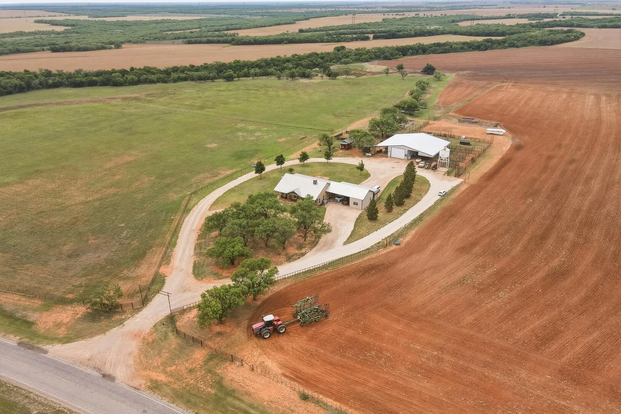 Farm For Sale in Jones County , 15030 N Fm 600, Avoca, Texas 79503, 3 Bedroom, 2 Bathroom, Garage spaces, 2,264 Sqft, built in 2011, mls#21294293, Real Estate Agent in Avoca, Homes For Sale in Jones county, Homes For Sale in Avoca, Realtor in Avoca Texas, Real Estate Brokerage Independent Realty Texas, Luminita Cordes Realtor