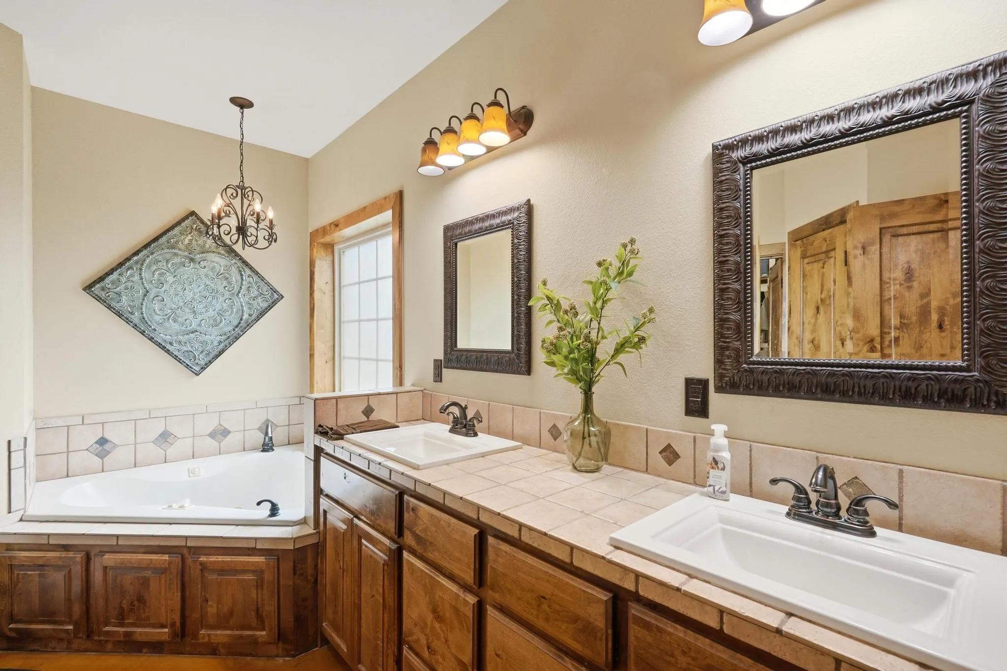Farm For Sale in Jones County , 15030 N Fm 600, Avoca, Texas 79503, 3 Bedroom, 2 Bathroom, Garage spaces, 2,264 Sqft, built in 2011, mls#21294293, Real Estate Agent in Avoca, Homes For Sale in Jones county, Homes For Sale in Avoca, Realtor in Avoca Texas, Real Estate Brokerage Independent Realty Texas, Luminita Cordes Realtor