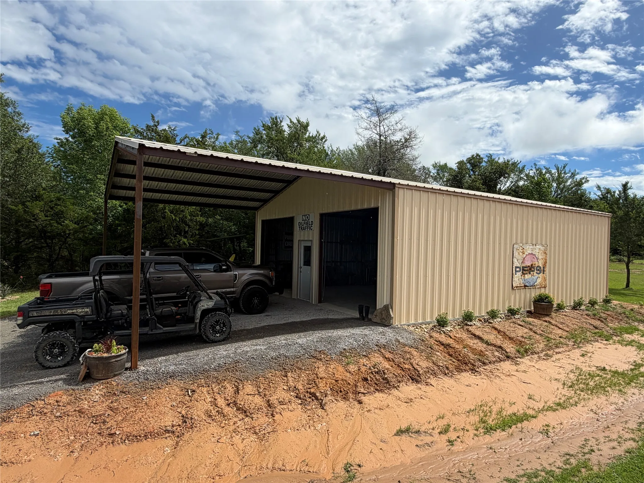 Farm For Sale in Freestone County , 350 CR 1070, Wortham, Texas 76693, 2 Bedroom, 2 Bathroom, Garage spaces, 1,024 Sqft, built in 2025, mls#21289316, Real Estate Agent in Wortham, Homes For Sale in Freestone county, Homes For Sale in Wortham, Realtor in Wortham Texas, Real Estate Brokerage Independent Realty Texas, Luminita Cordes Realtor