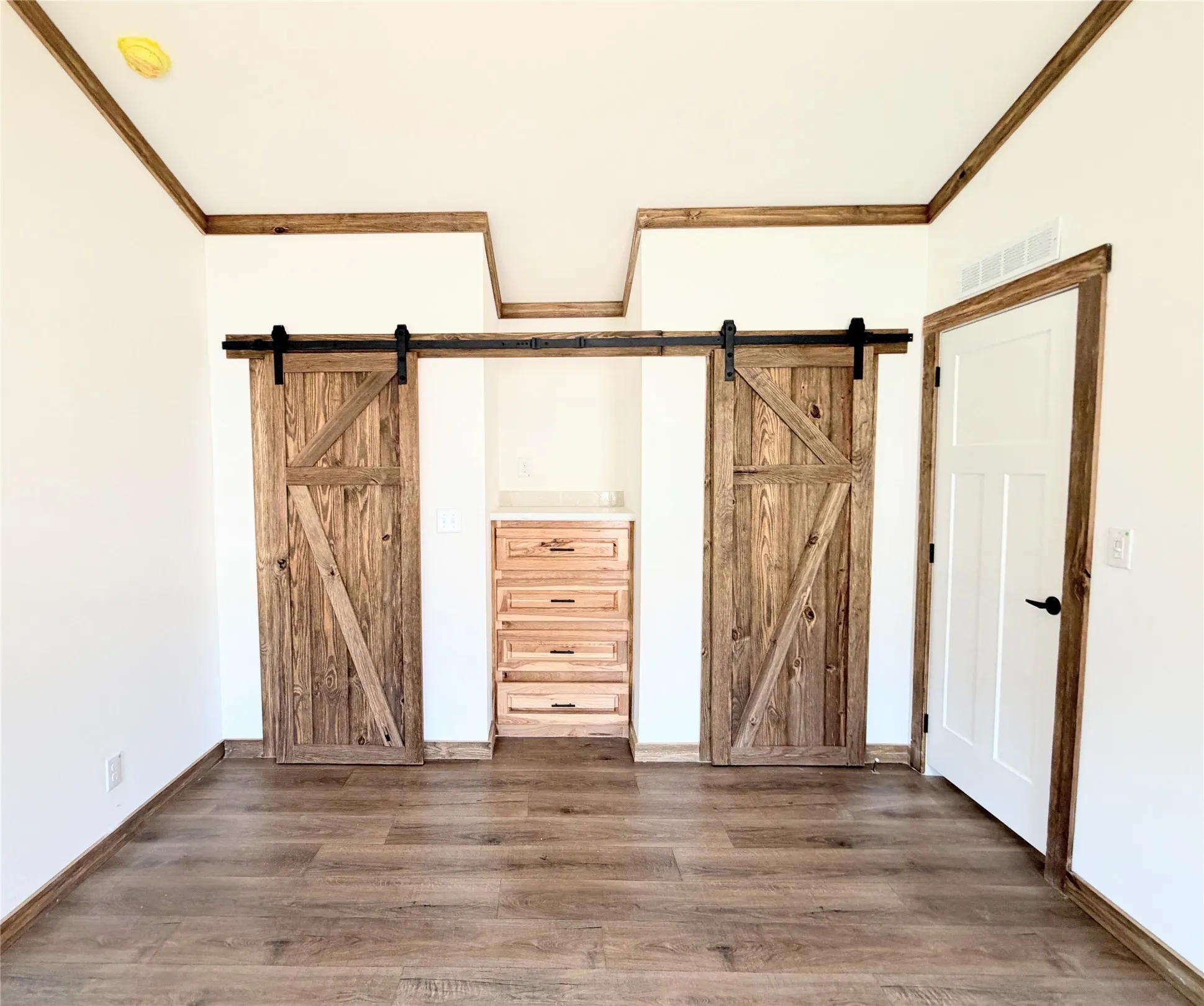 Farm For Sale in Freestone County , 350 CR 1070, Wortham, Texas 76693, 2 Bedroom, 2 Bathroom, Garage spaces, 1,024 Sqft, built in 2025, mls#21289316, Real Estate Agent in Wortham, Homes For Sale in Freestone county, Homes For Sale in Wortham, Realtor in Wortham Texas, Real Estate Brokerage Independent Realty Texas, Luminita Cordes Realtor