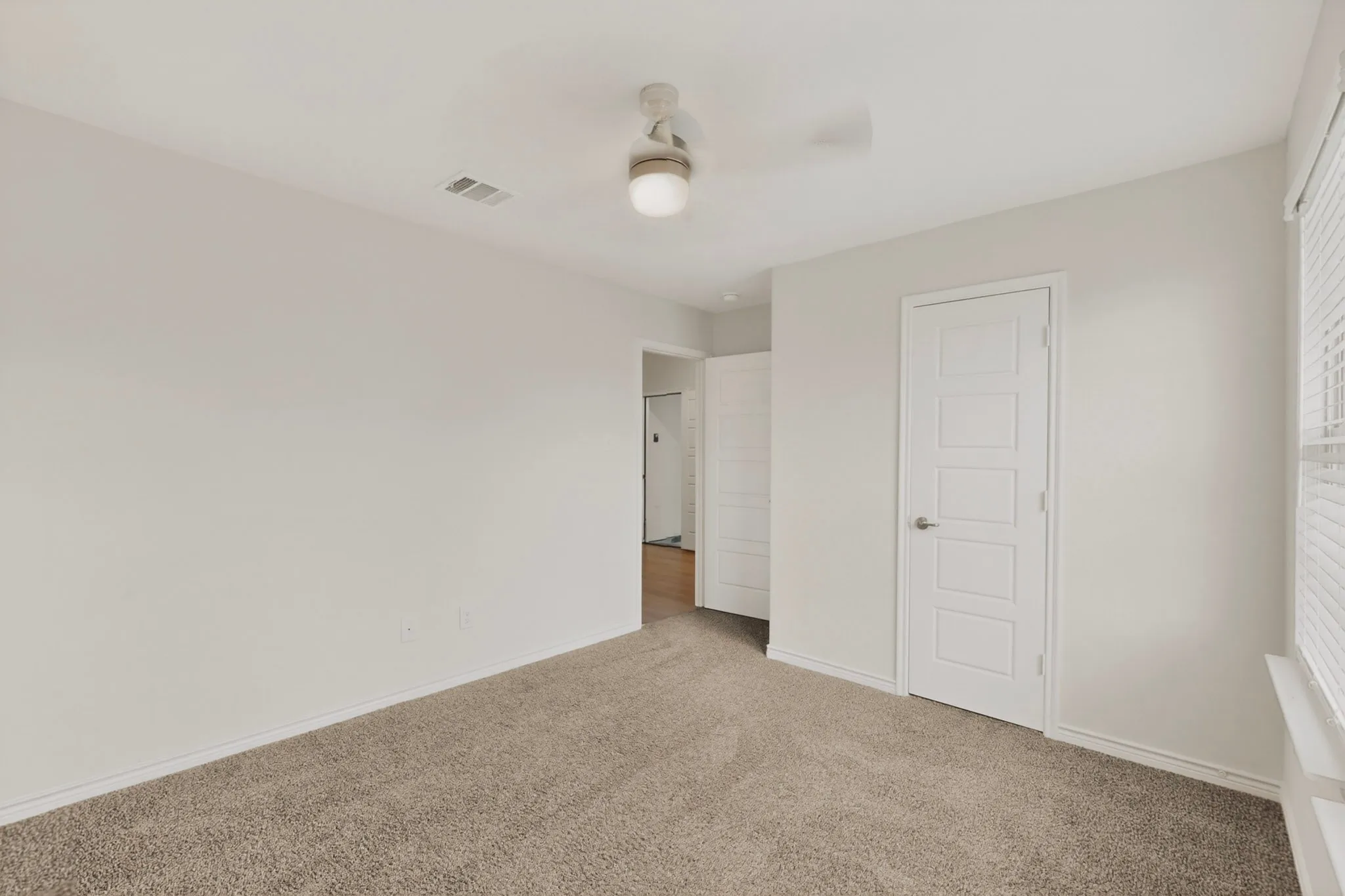 Single Family Residence For Sale in Rockwall County , 430 Forestridge Drive, Fate, Texas 75087, 4 Bedroom, 2 Bathroom, 2 Garage spaces, 2,061 Sqft, built in 2020, mls#21294196, Real Estate Agent in Fate, Homes For Sale in Rockwall county, Homes For Sale in Fate, Realtor in Fate Texas, Real Estate Brokerage Independent Realty Texas, Luminita Cordes Realtor