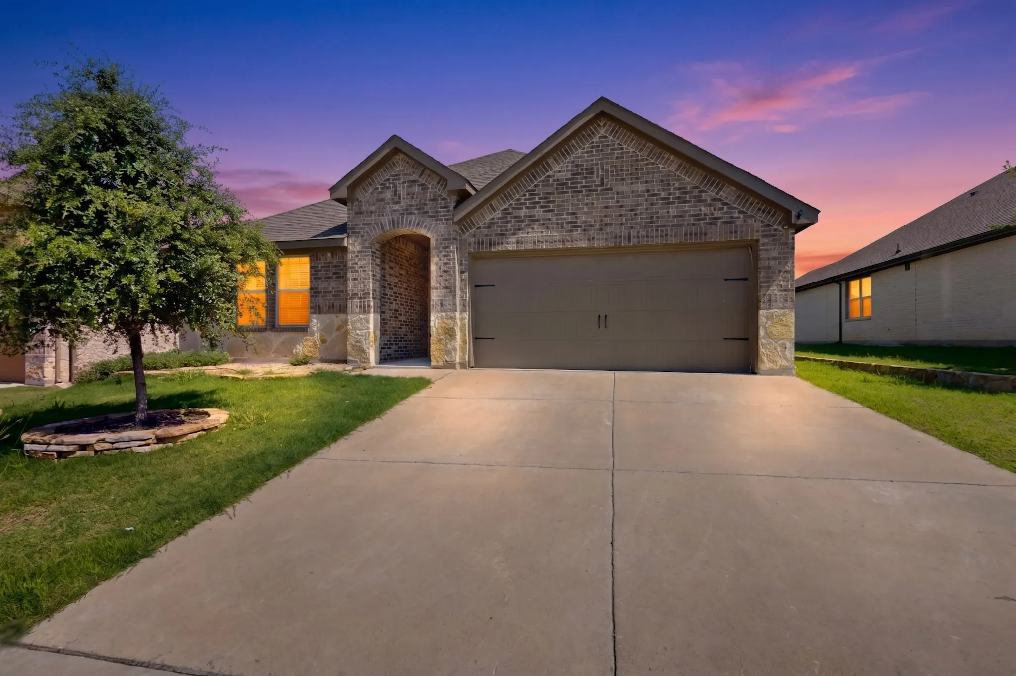 Single Family Residence For Sale in Rockwall County , 430 Forestridge Drive, Fate, Texas 75087, 4 Bedroom, 2 Bathroom, 2 Garage spaces, 2,061 Sqft, built in 2020, mls#21294196, Real Estate Agent in Fate, Homes For Sale in Rockwall county, Homes For Sale in Fate, Realtor in Fate Texas, Real Estate Brokerage Independent Realty Texas, Luminita Cordes Realtor