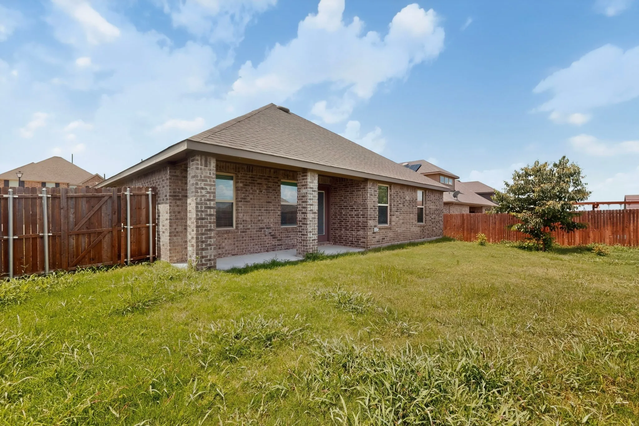 Single Family Residence For Sale in Rockwall County , 430 Forestridge Drive, Fate, Texas 75087, 4 Bedroom, 2 Bathroom, 2 Garage spaces, 2,061 Sqft, built in 2020, mls#21294196, Real Estate Agent in Fate, Homes For Sale in Rockwall county, Homes For Sale in Fate, Realtor in Fate Texas, Real Estate Brokerage Independent Realty Texas, Luminita Cordes Realtor
