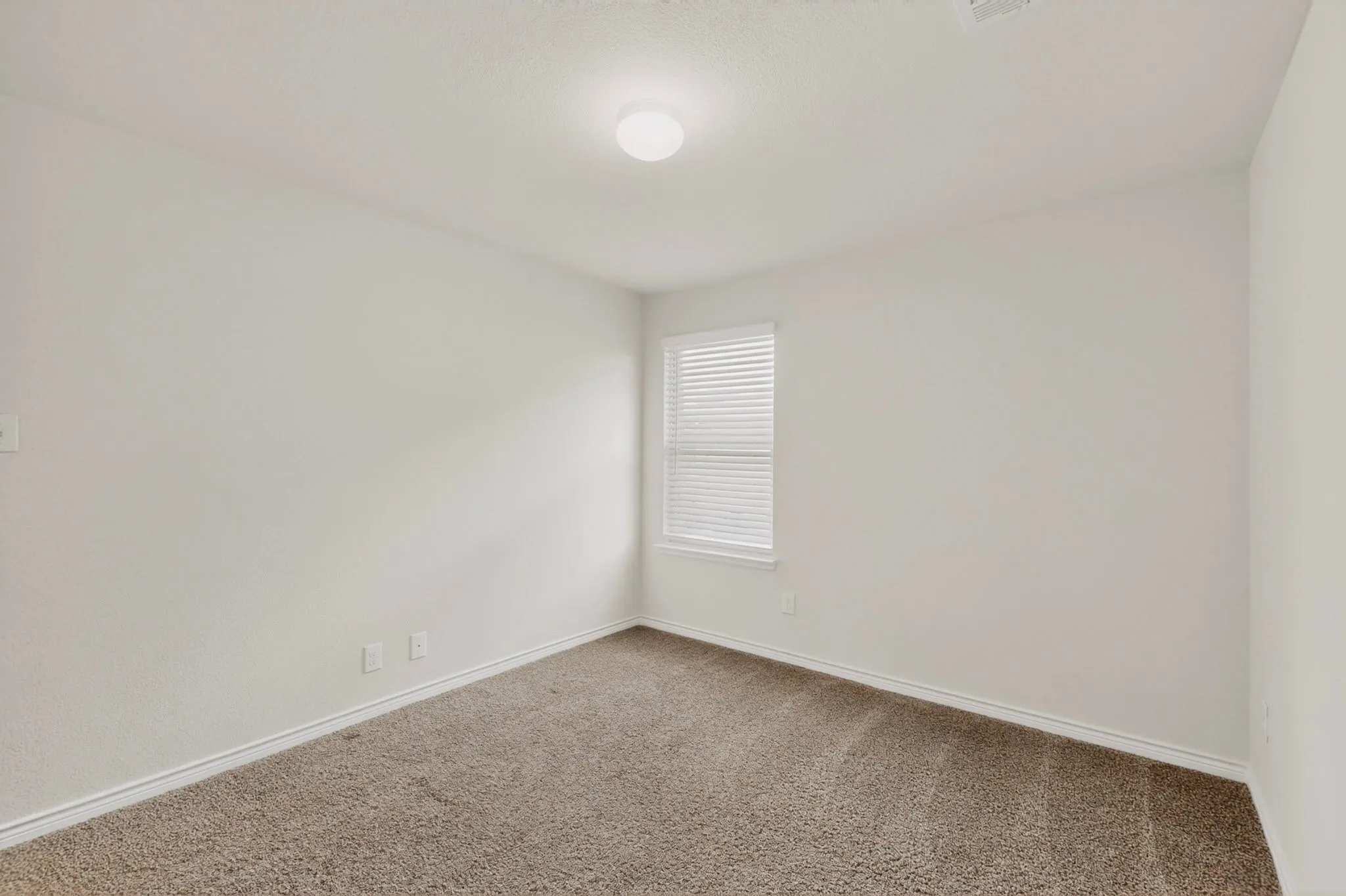 Single Family Residence For Sale in Rockwall County , 430 Forestridge Drive, Fate, Texas 75087, 4 Bedroom, 2 Bathroom, 2 Garage spaces, 2,061 Sqft, built in 2020, mls#21294196, Real Estate Agent in Fate, Homes For Sale in Rockwall county, Homes For Sale in Fate, Realtor in Fate Texas, Real Estate Brokerage Independent Realty Texas, Luminita Cordes Realtor